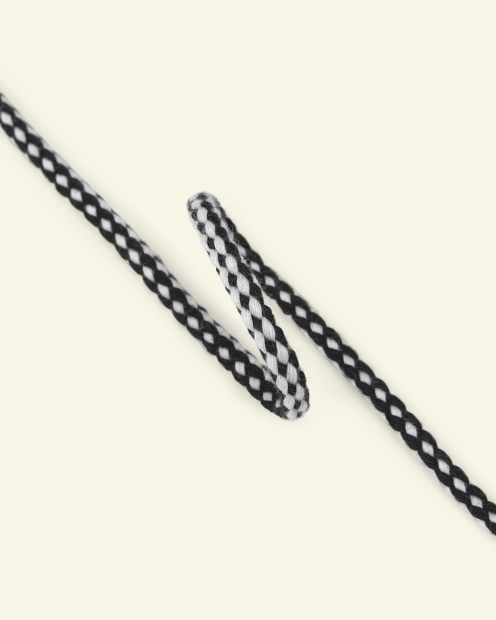 Anorak cord 4,5mm black/white 5m 75205_pack
