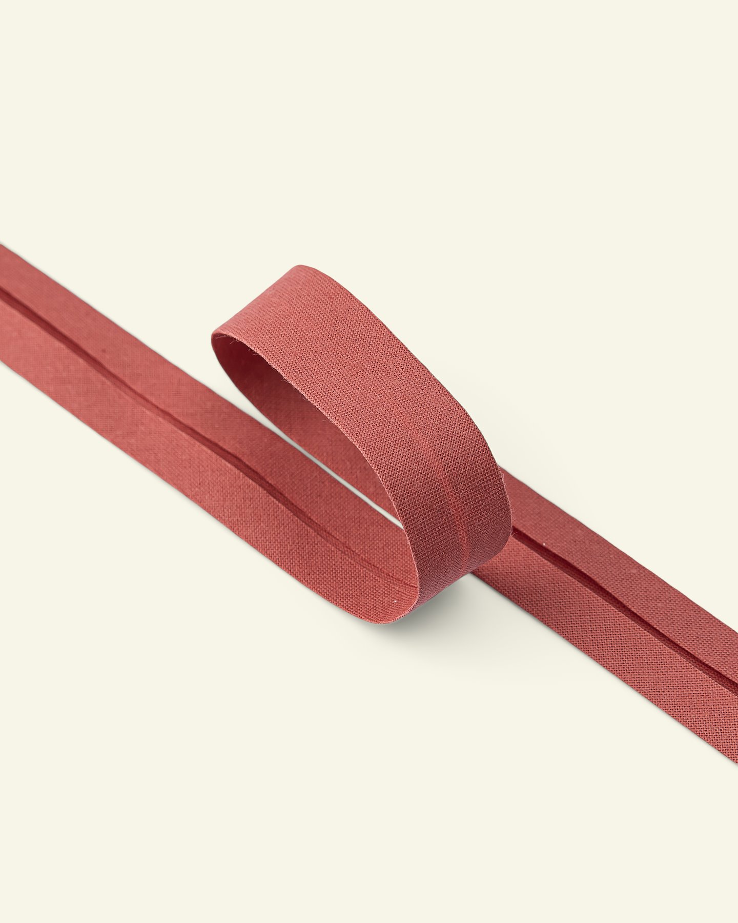 Bias tape cotton 18mm dusty red 25m 68003_pack