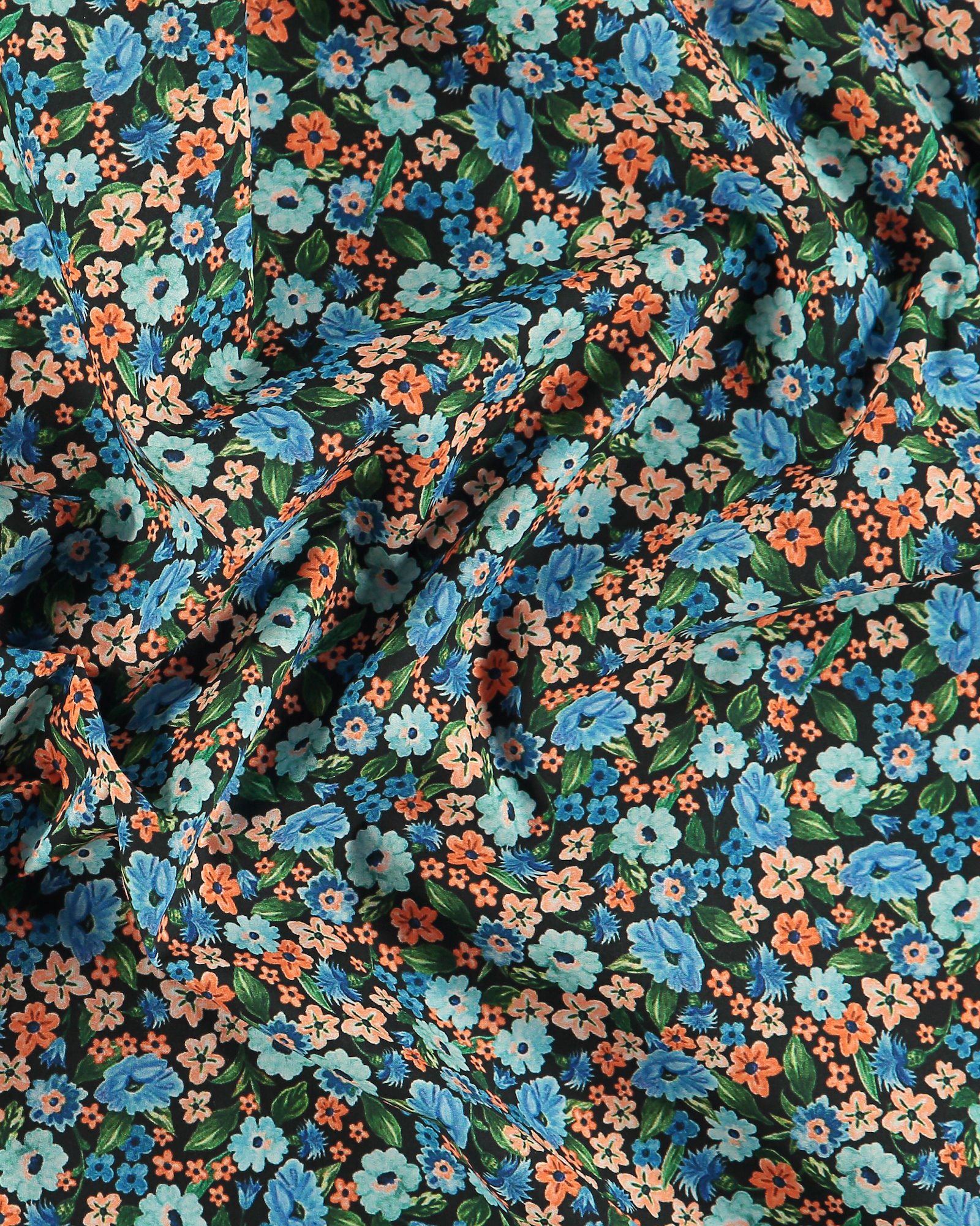 Cotton poplin navy w multicolored flower 540118_pack