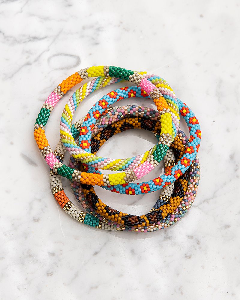DIY this Crochet bracelet patterns project | Selfmade® (Stoff &