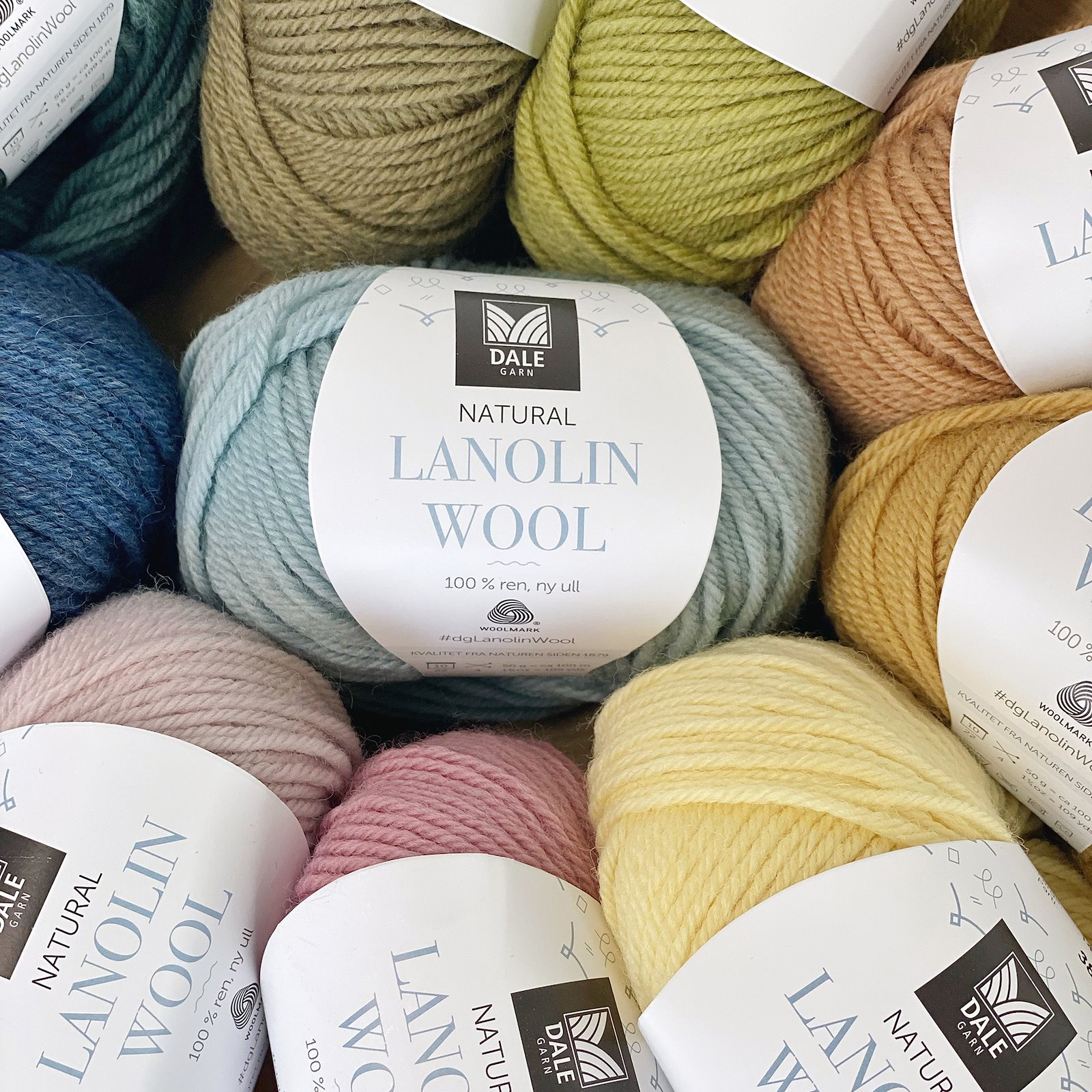 Dale Garn, 100% wool yarn "Lanolin Wool", powder (1462) 90000300_90000301_90000303_90000302_90000280_90000304_90000299_90000305_90000297_sskit