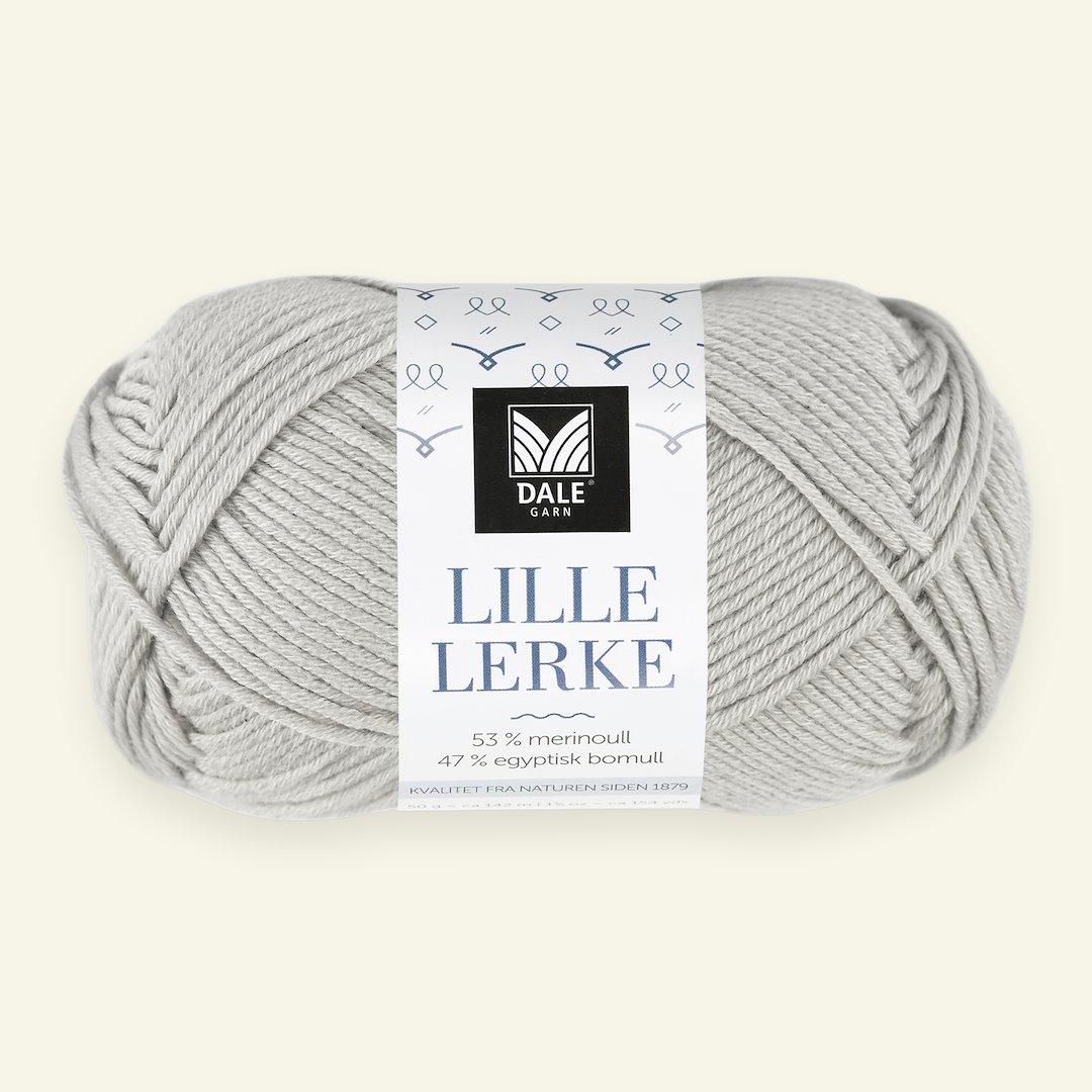 Se Dale Garn, merino/bomuldsgarn "Lille Lerke", lys grå (8167) hos Selfmade