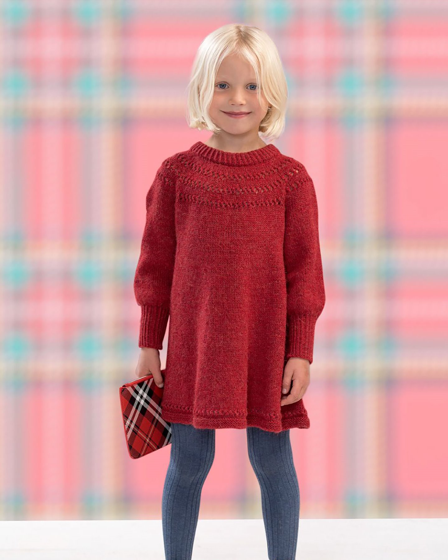 Dale garn, strikkeoppskrift – Marivoll kjole, barn DALE6016_Marivoll_Dress.jpg