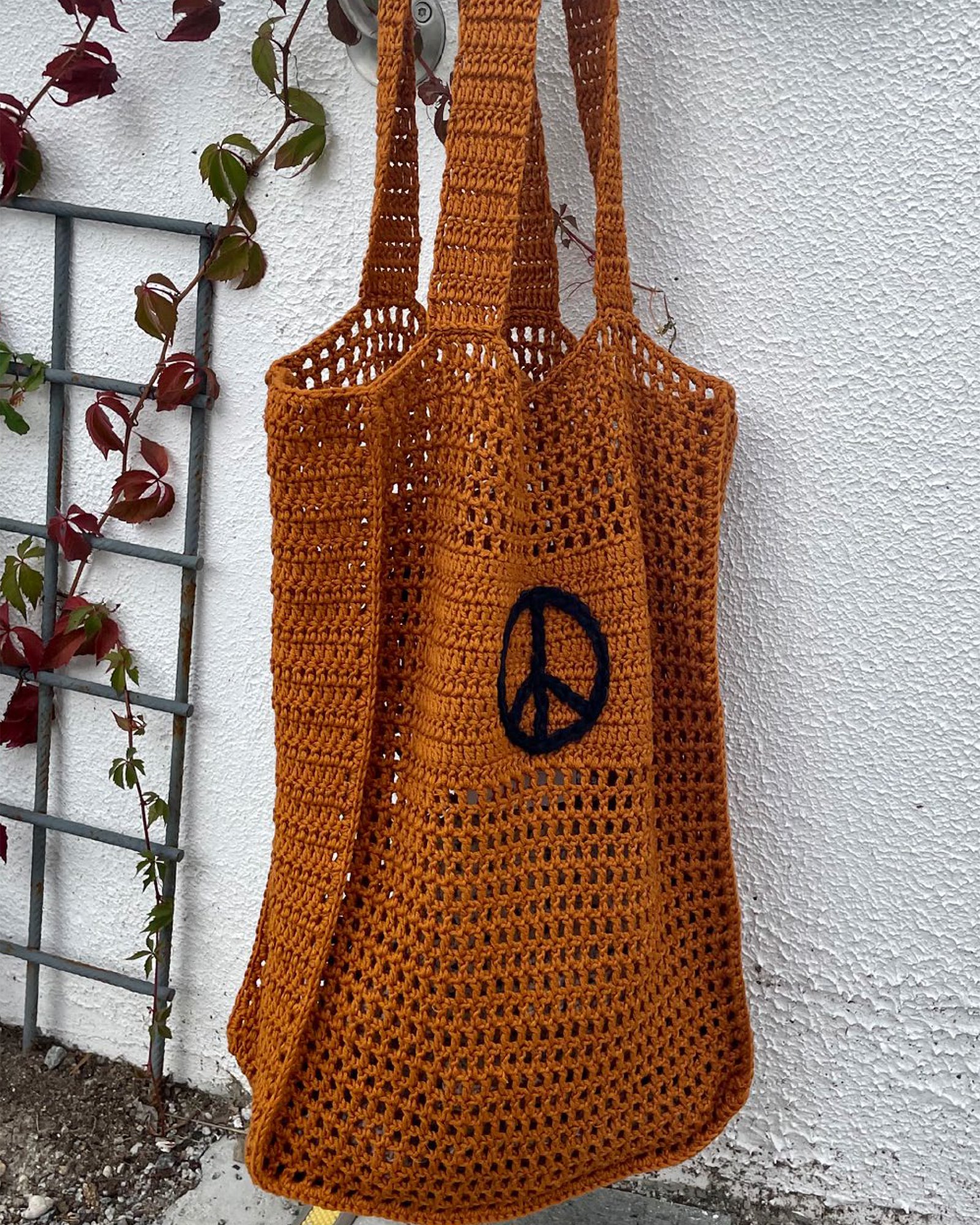 Dale yarn, crochet pattern – Proud Tote Bag DALE3003_Proud_Totebag.jpg