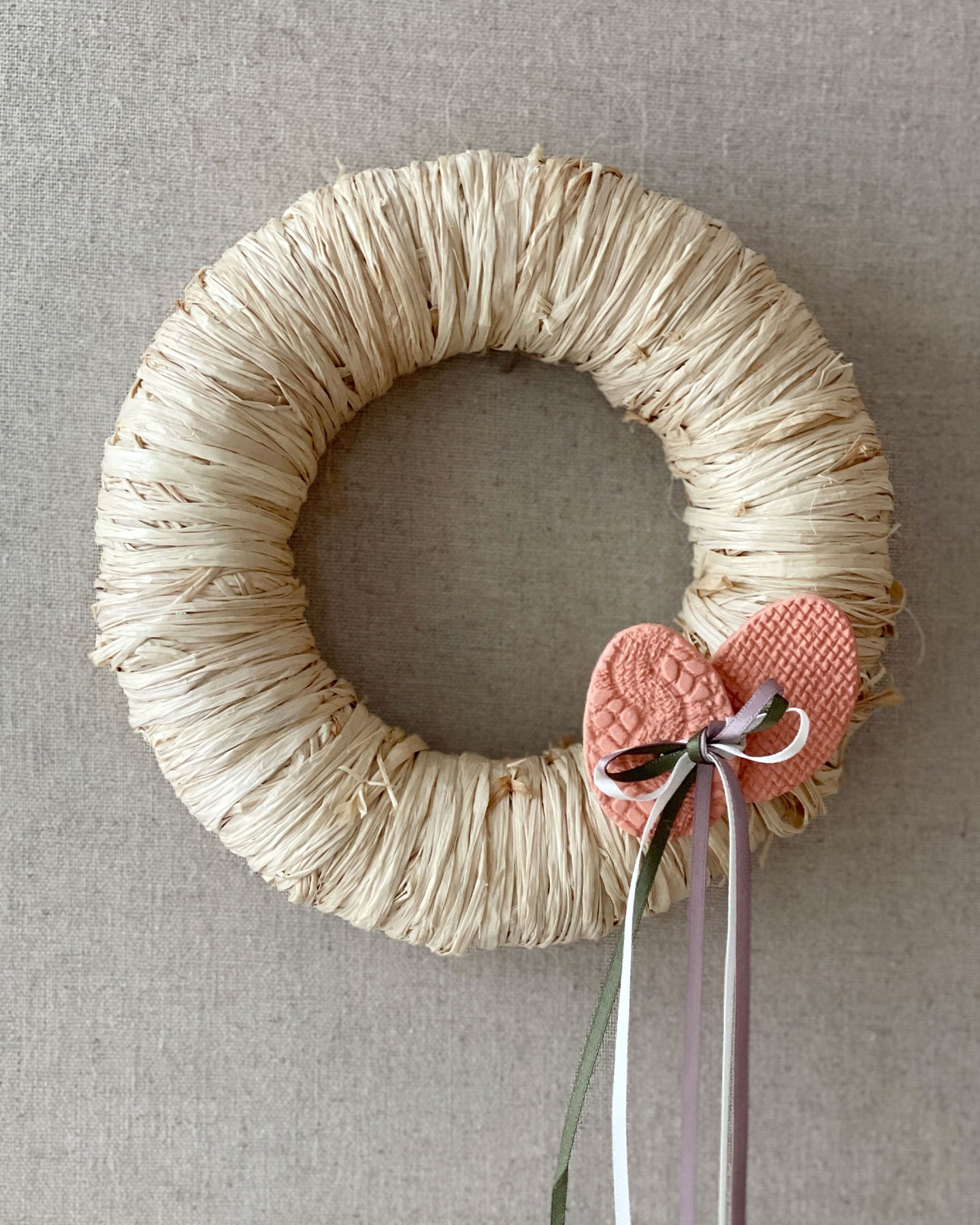 DIY: Raffia-wrapped Easter wreath DIY4310-Image.jpg