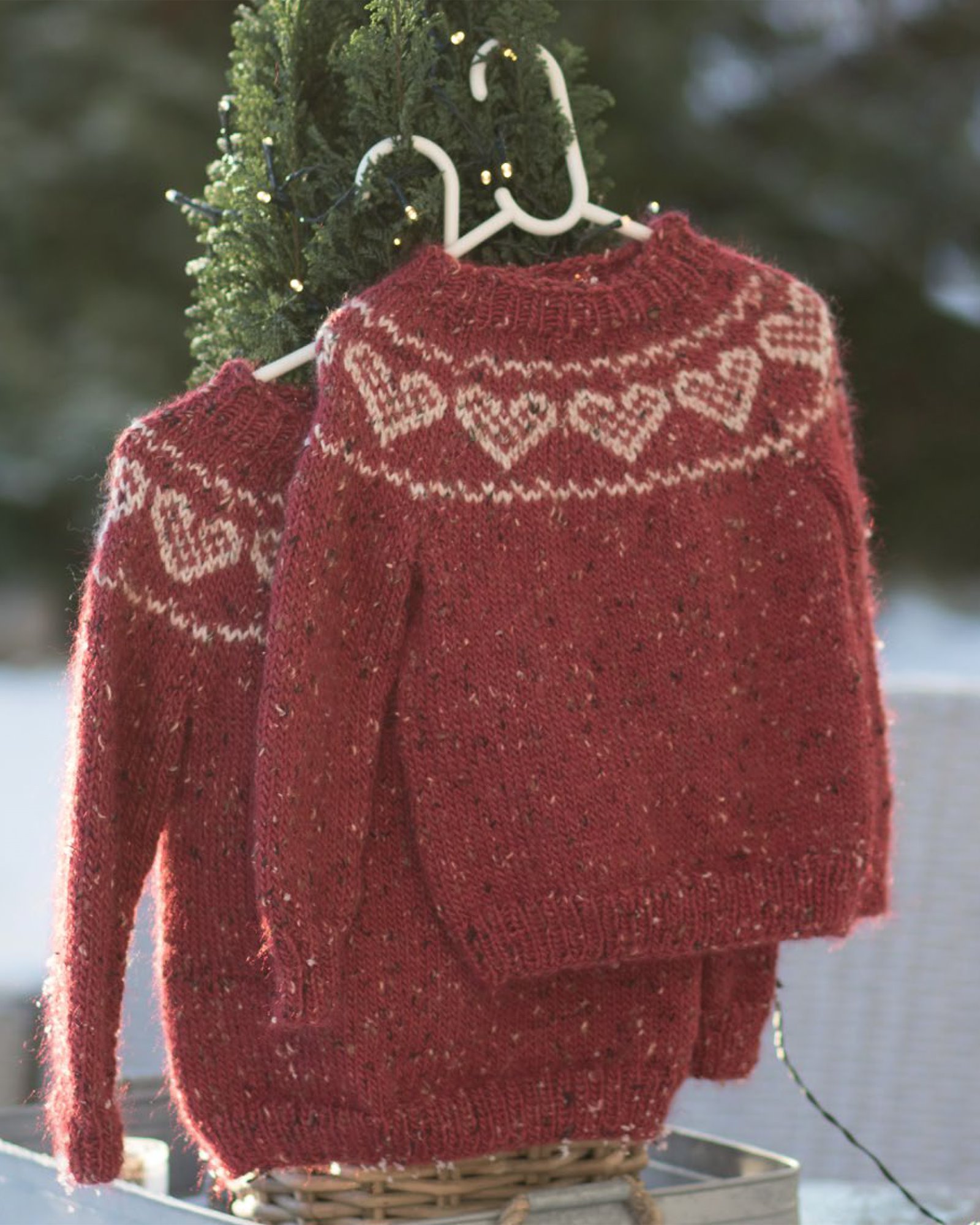 Du Store Alpakka, knitting pattern – Heart Jumper DALE6030_Heart_Jumper_Kids.jpg