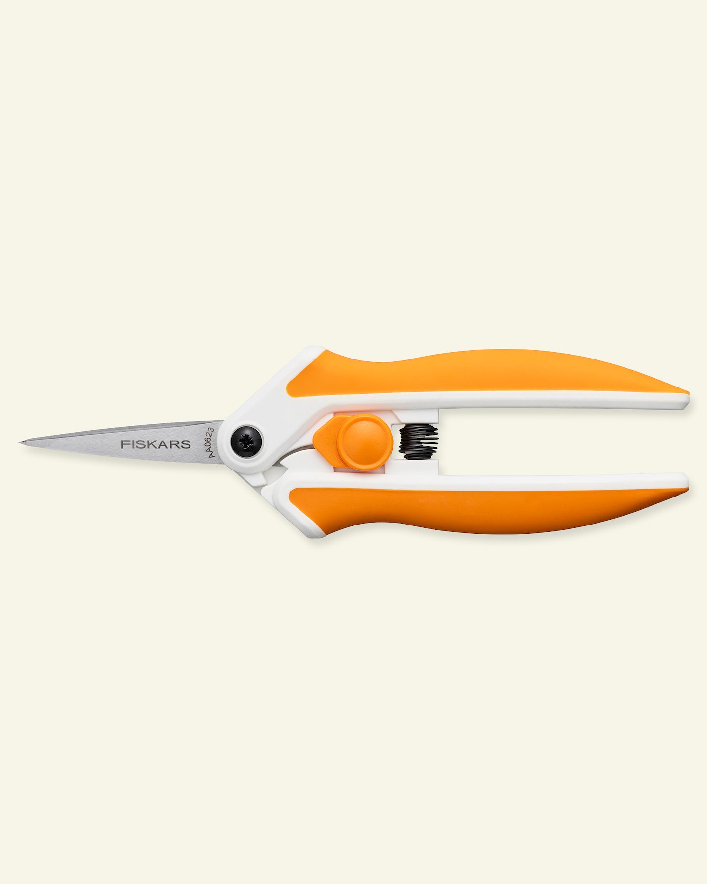 Fiskars EasyAction sewing scissor 15cm 42054_pack