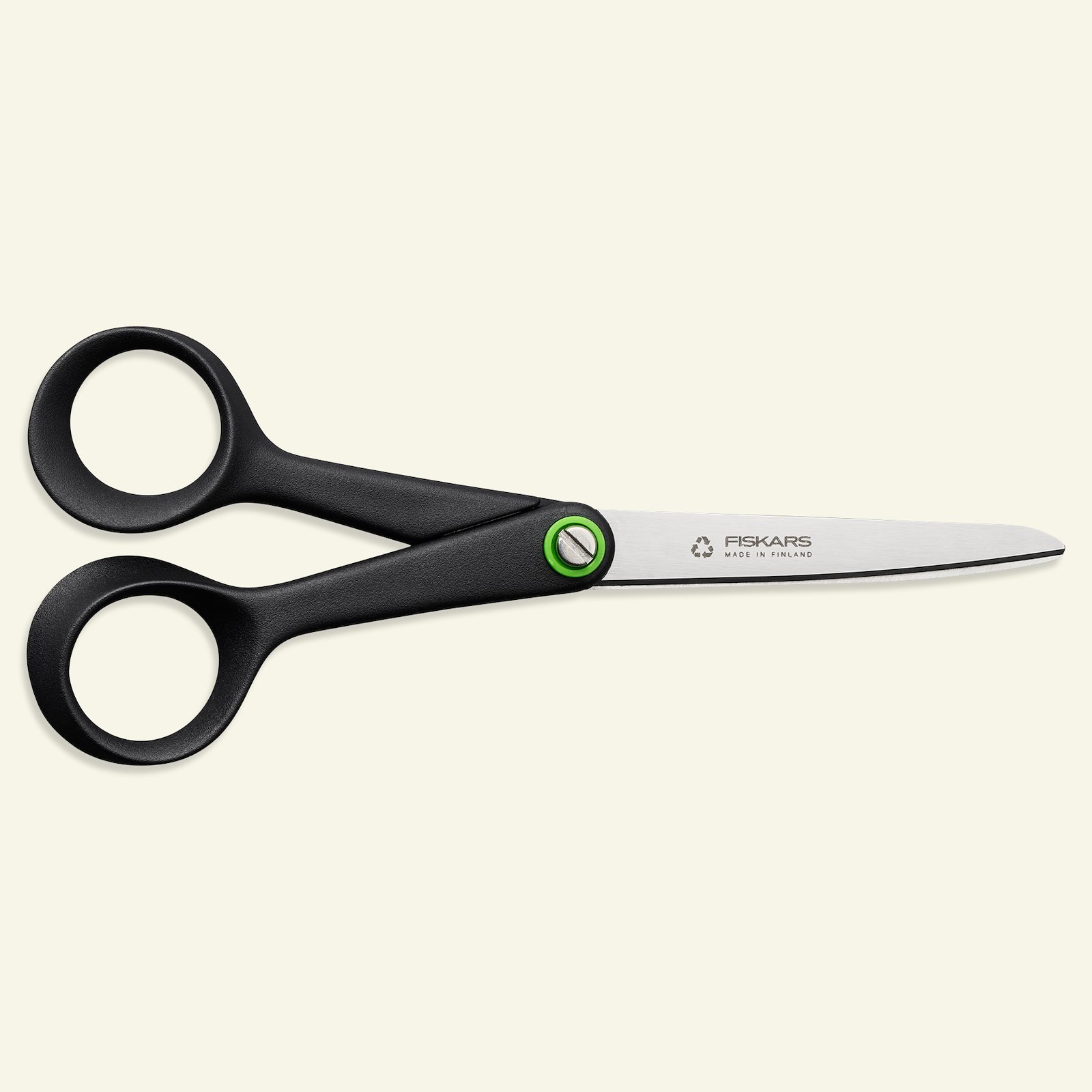 Fiskars FF ReNew universal scissors 17cm 39332_pack
