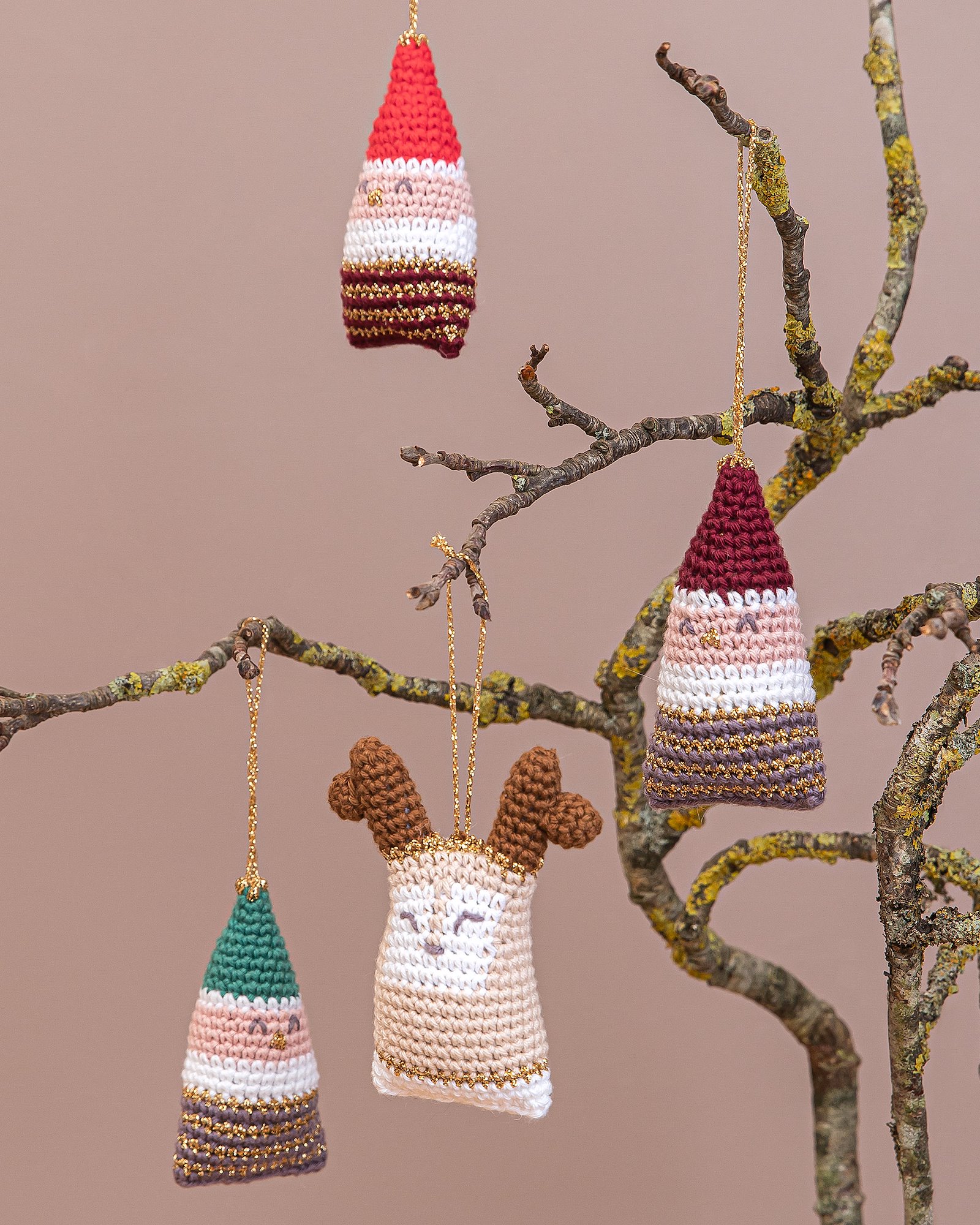 FRAYA crochet pattern - Cool Christmas Creatures, cuddly toys FRAYA7020_image.jpg
