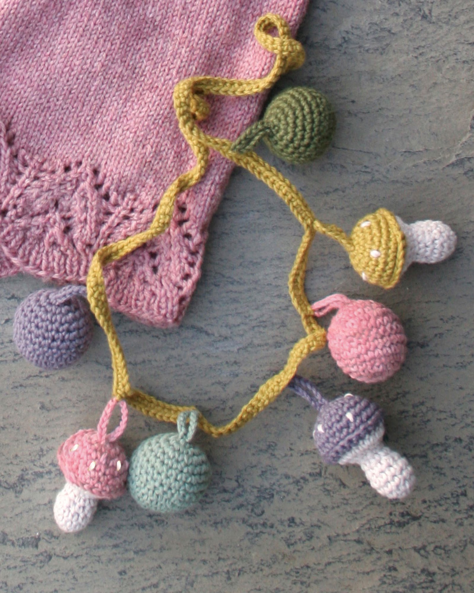 FRAYA crochet pattern - Fairytale Mushroom Pramchain, kids & babies FRAYA4015.jpg