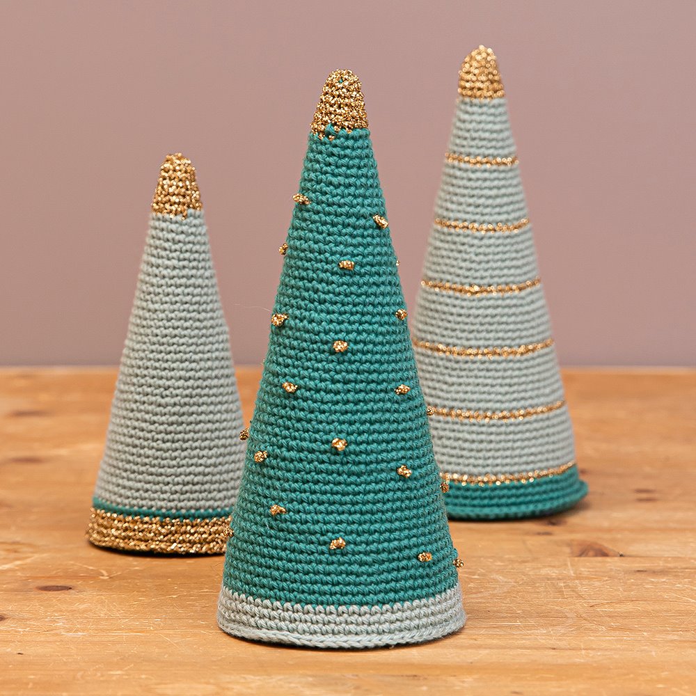 FRAYA crochet pattern - Jolly Christmas Trees, home & decoration FRAYA4004_2.jpg