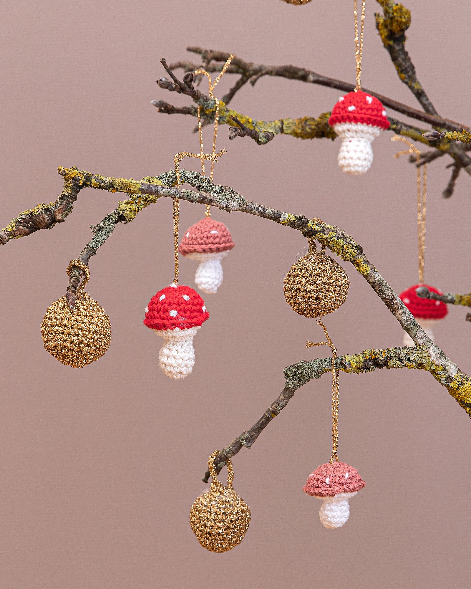 FRAYA crochet pattern - Merry Mushroom and Ball, home & decoration FRAYA4016.jpg