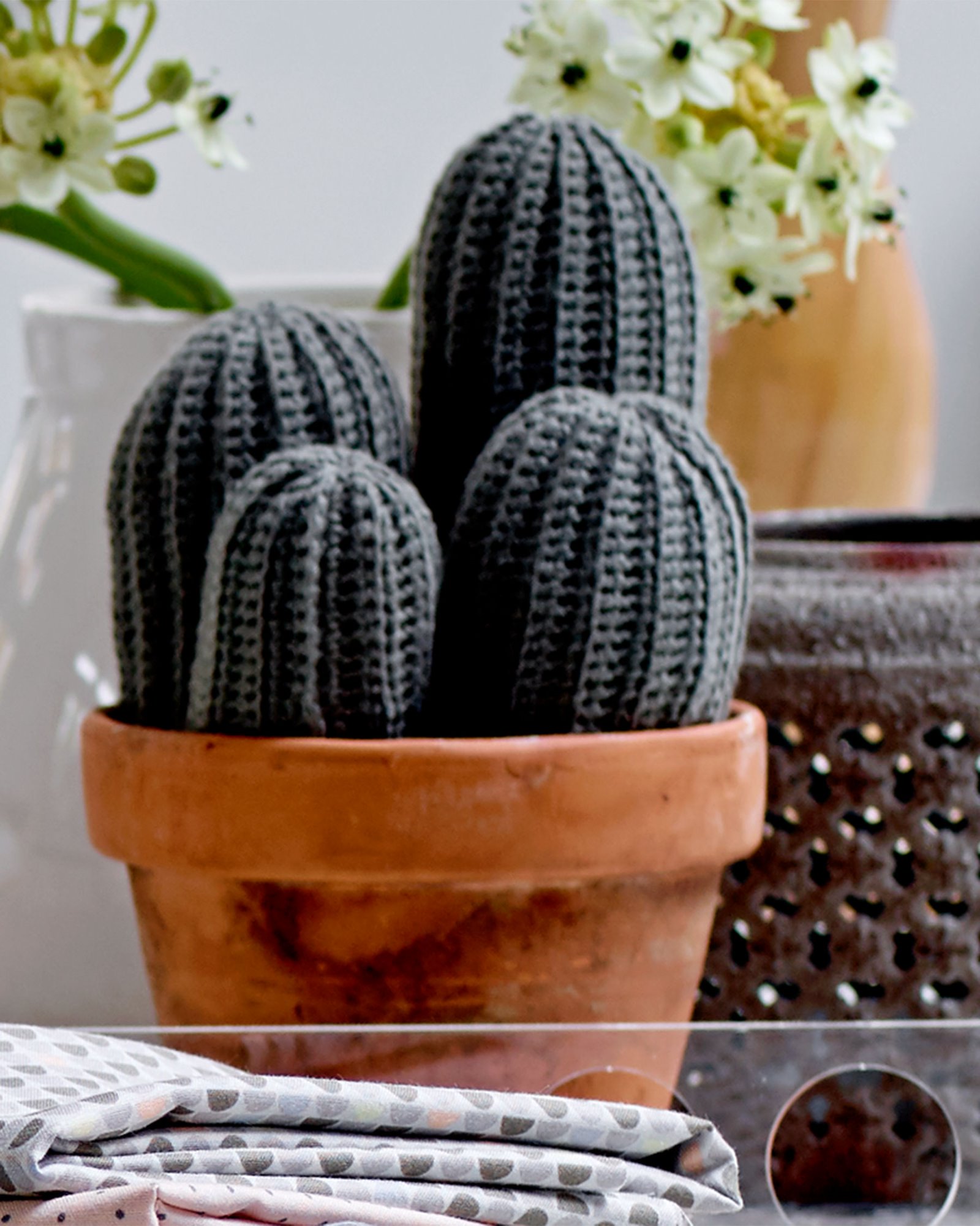 FRAYA crochet pattern - Small Cactus, home & decoration FRAYA9025.jpg