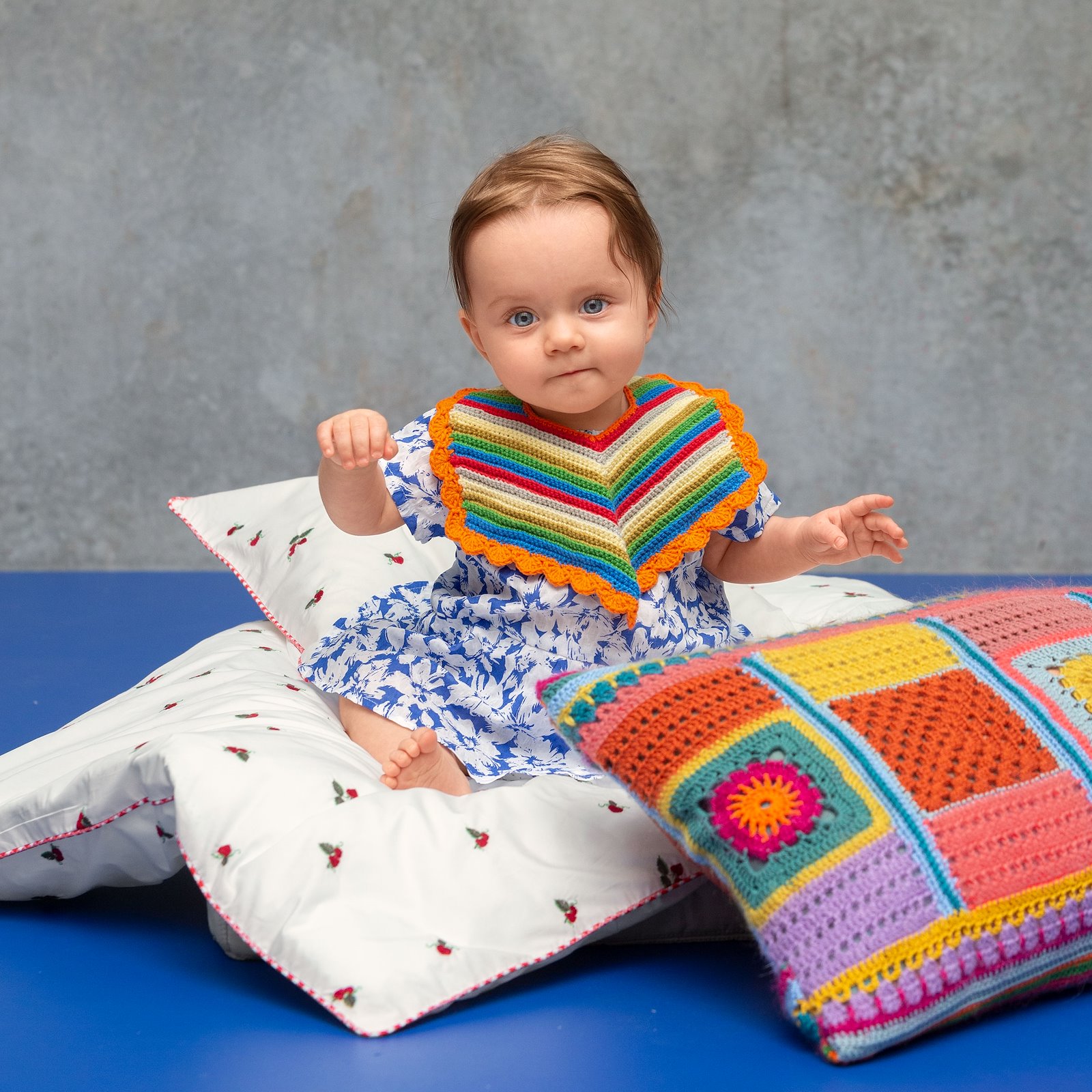 FRAYA crochet pattern - Spil the Beans Crochet Bib, kids & babies p82003_580087_p90076_540130_71300_FRAYA6022_bundle