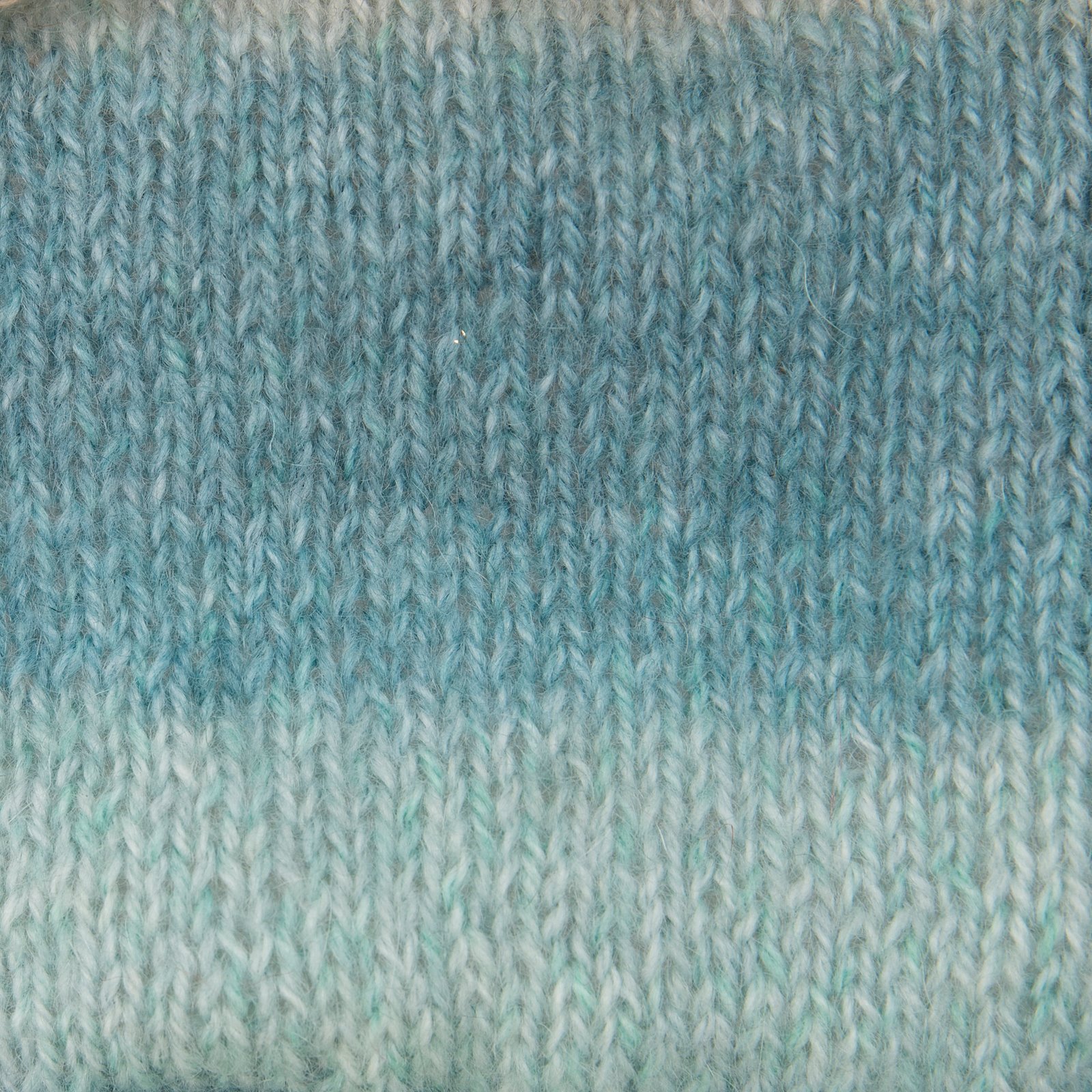 FRAYA, kid mohair mixed yarn "Fluffy", blue mix 90000028_sskit