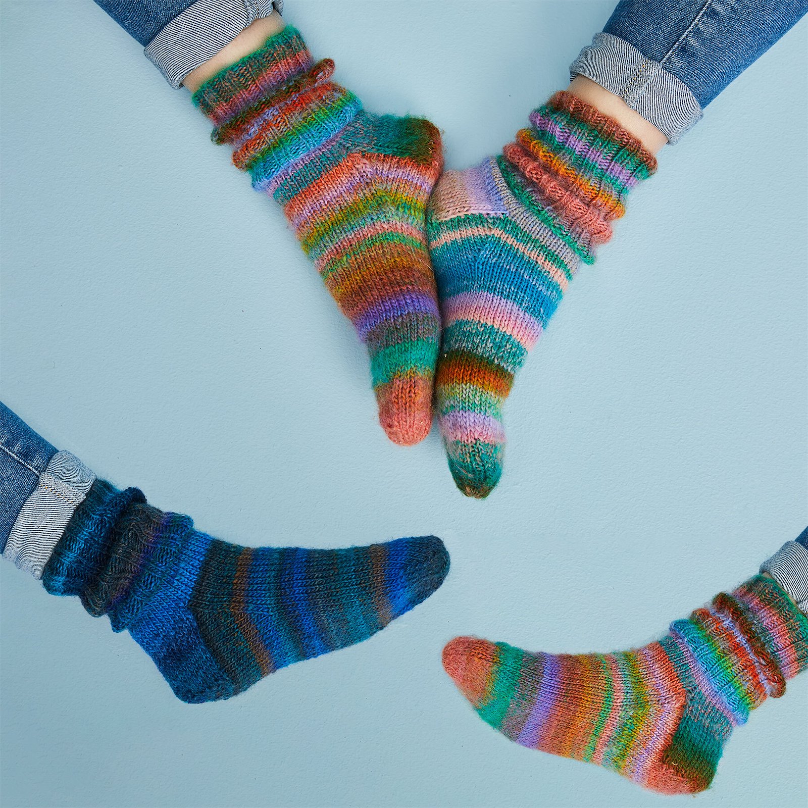 FRAYA knitting pattern - Lazy Sunday Socks, accessories - Playful 90000037_90000106_fraya3034_sskit