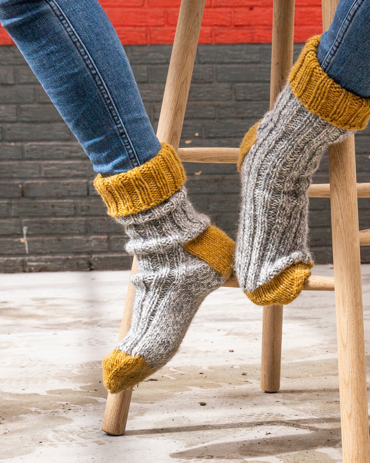 FRAYA knitting pattern - Sunday Morning Socks, accessories FRAYA3035_image_Sunday_socks.jpg