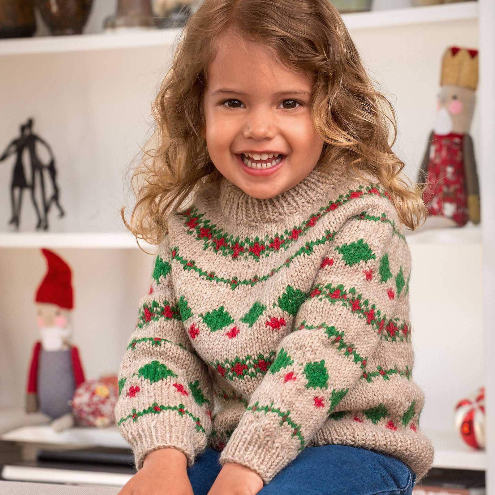 FRAYA strikkeoppskrift - Amora sweater, barn & baby 90051039_90051027_90051011_sskit