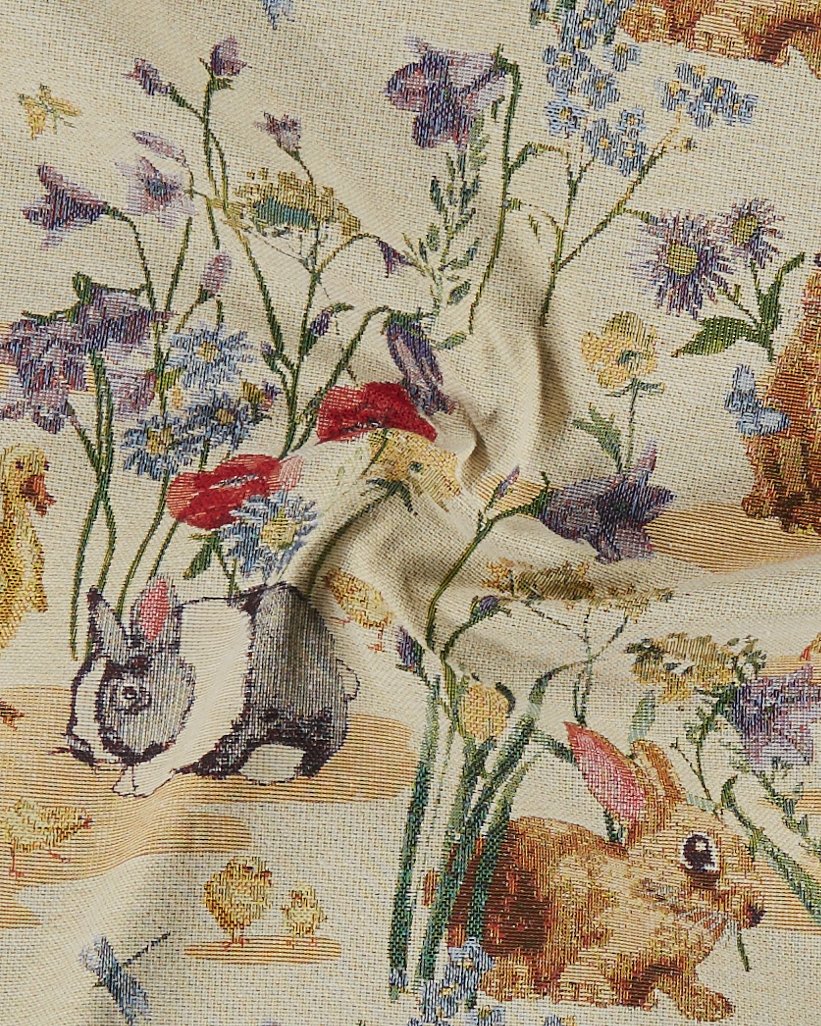 Gobelin yellow with rabbits and ducks 826664_pack