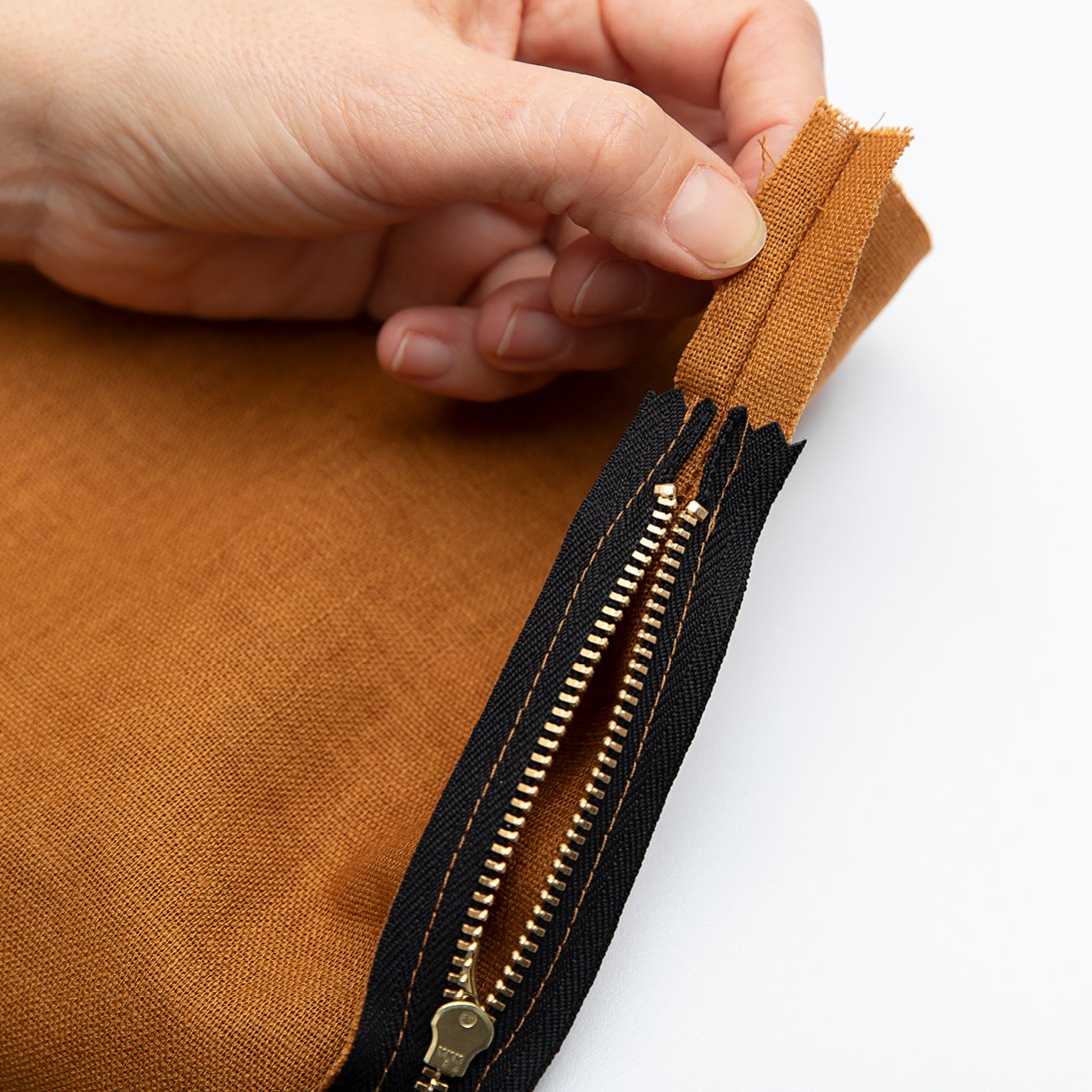 How to sew a zipper Diy8009-step5.jpg