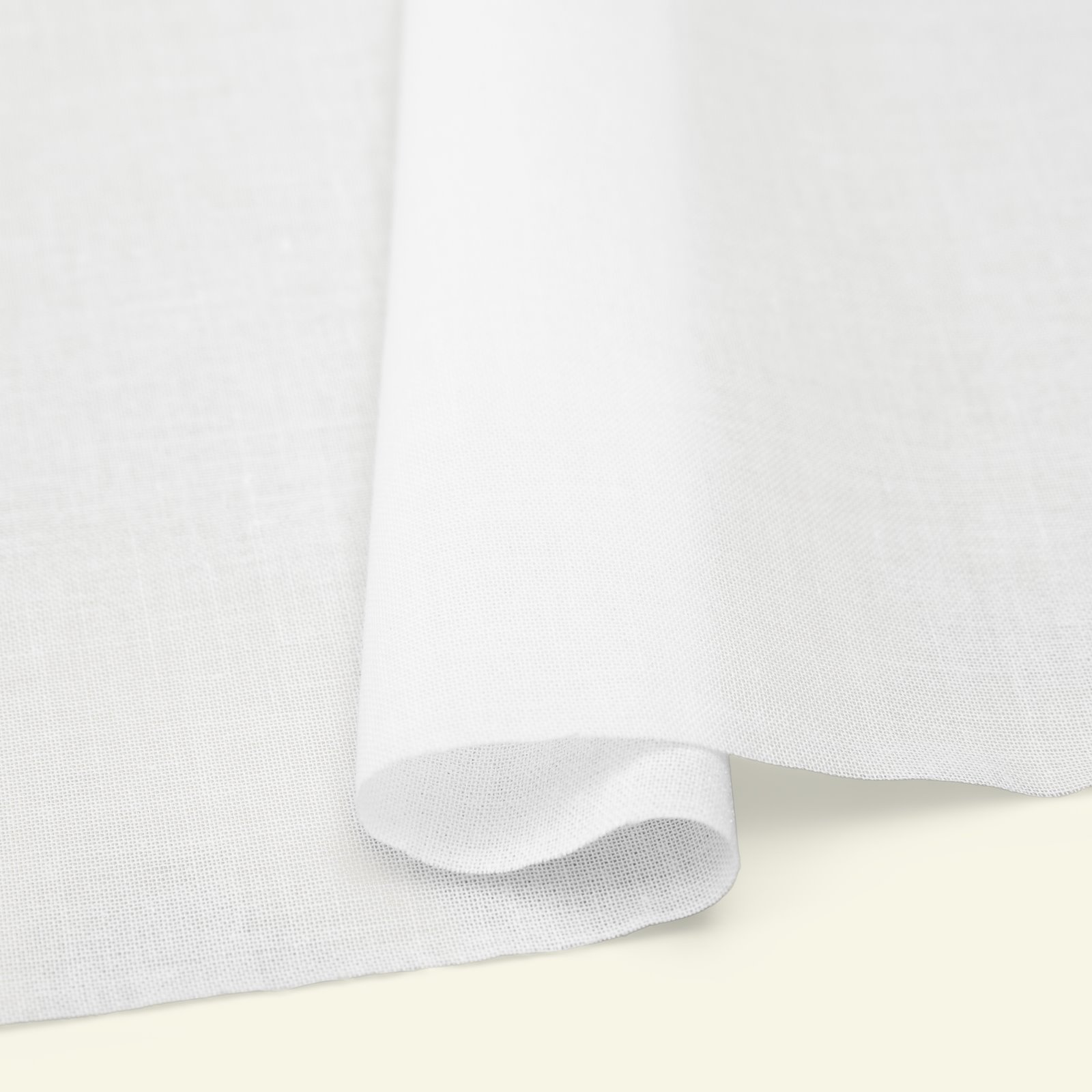 Interlining woven white for ironing 90cm 9098_pack
