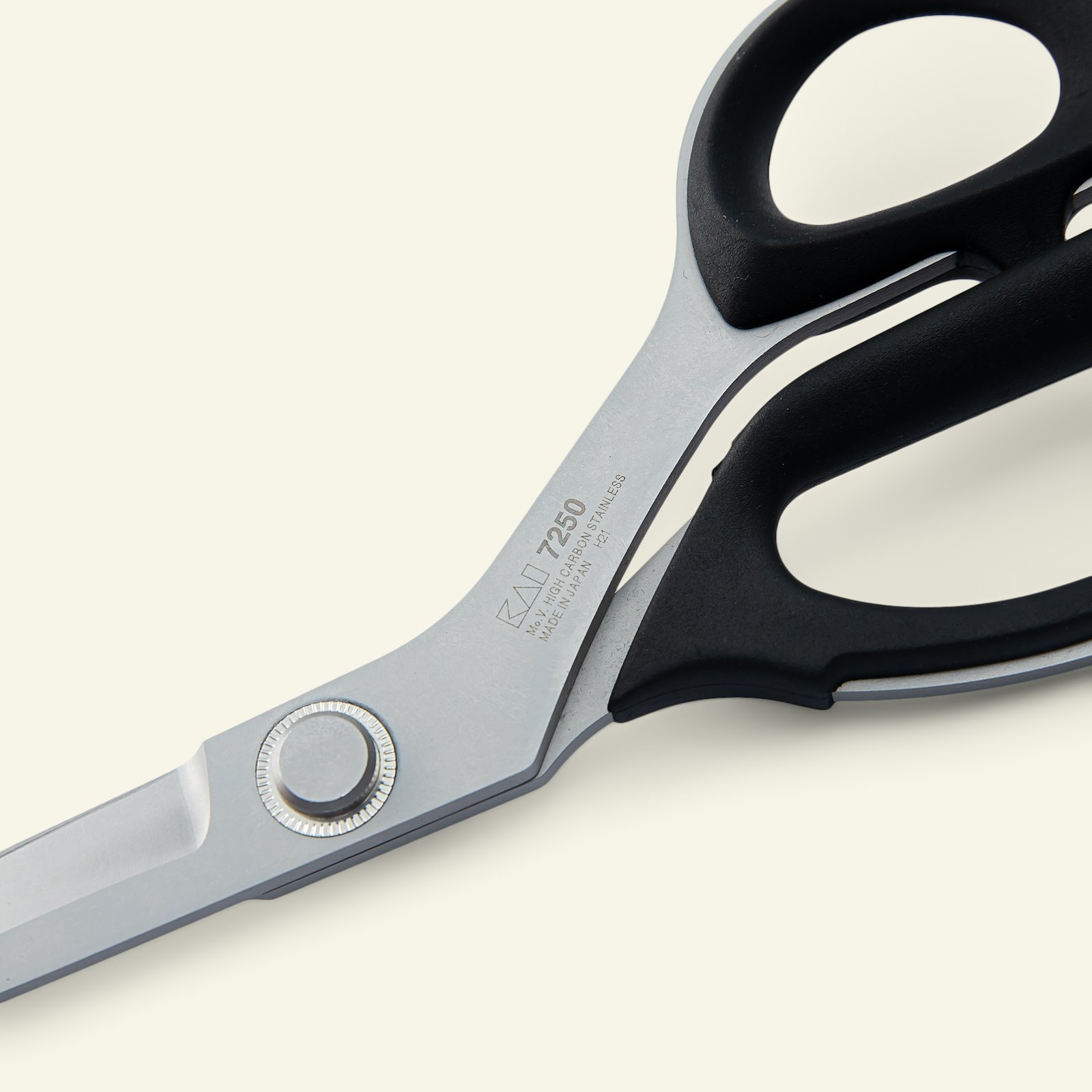 KAI tailor scissors  25cm 42081_pack_b