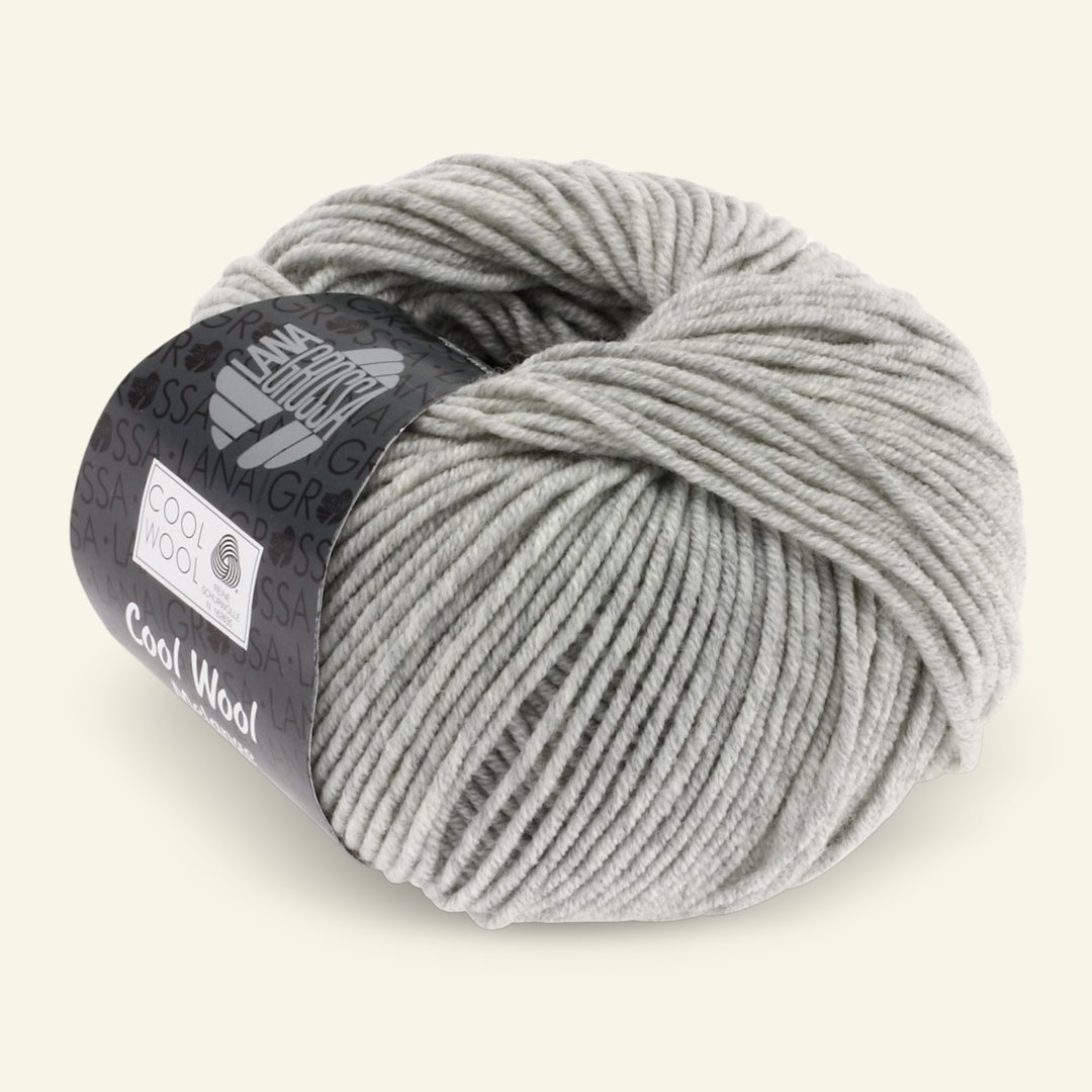 Se Lana Grossa, extrafin merinouldgarn "Cool Wool", lys grå mel. hos Selfmade