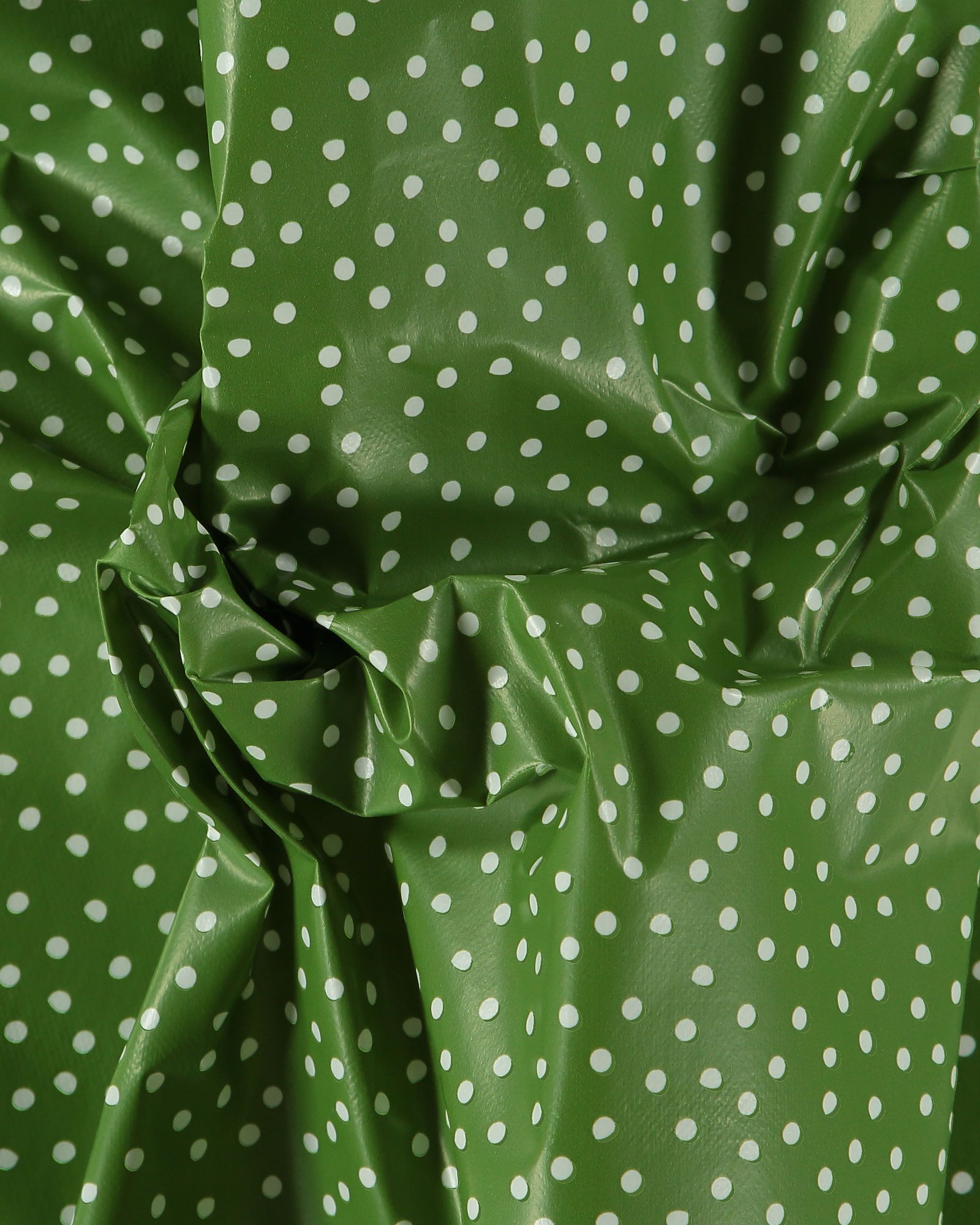 Non-woven oilcloth dark lime w dots 861732_pack