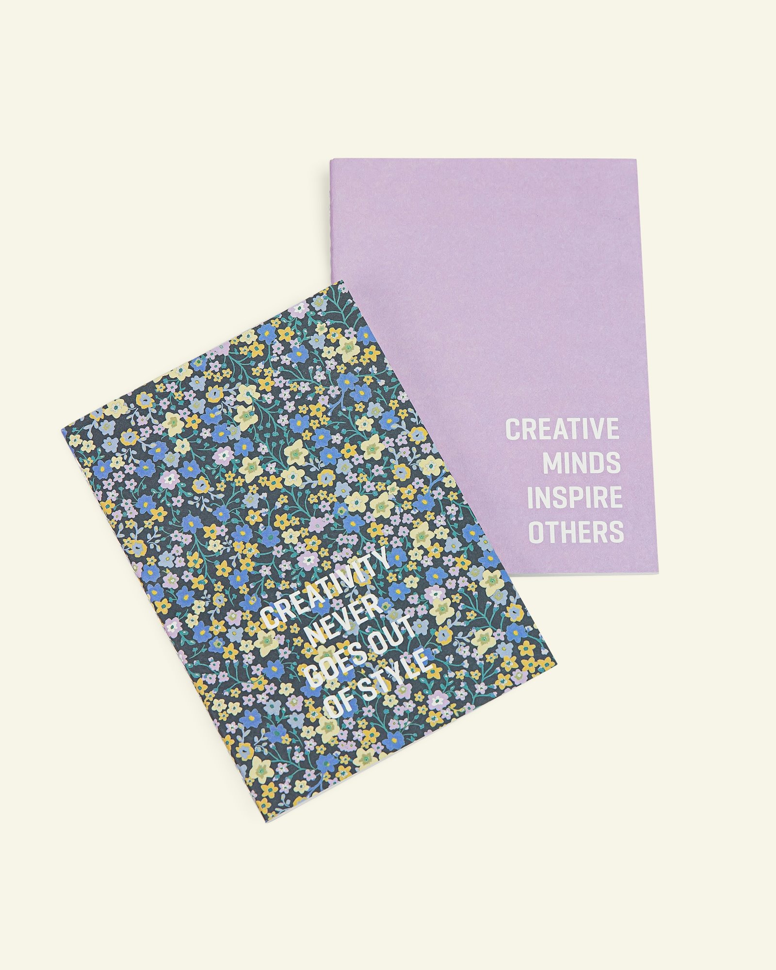 Notebook 10x14cm blomst + lys lilla 2stk 93900_pack