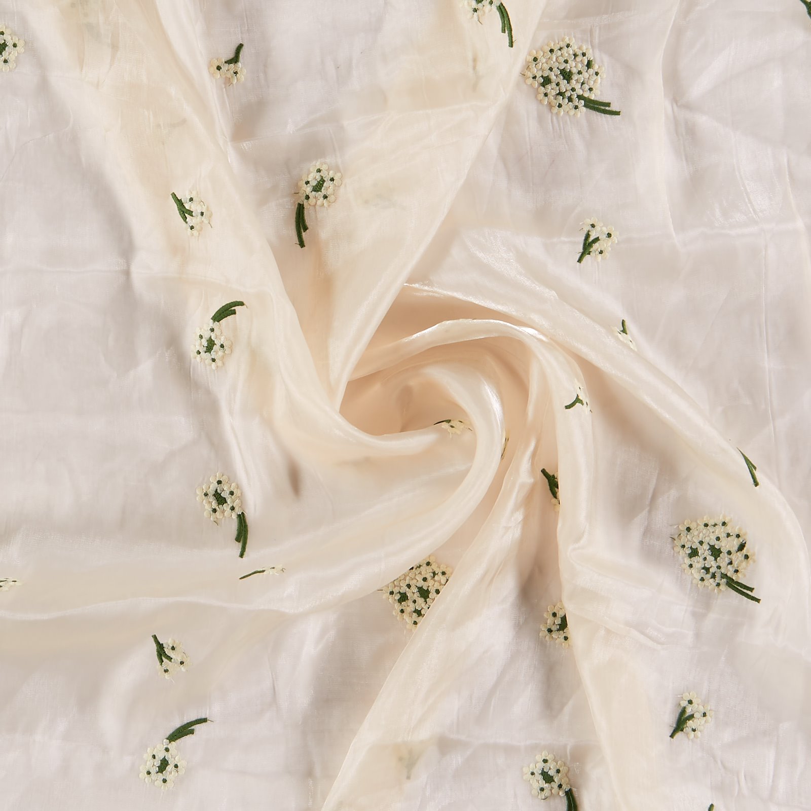 Organza offwhite med blombroderi 631298_pack