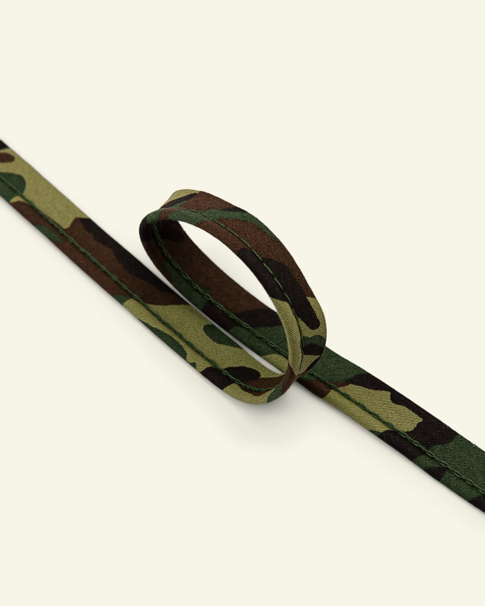 Passpoalband bomull 4mm camouflage 3m 71242_pack