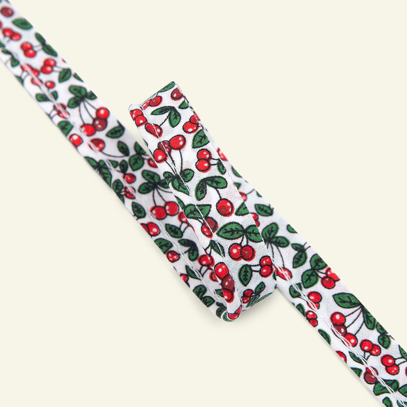 Piping 4mm cherries red/white/green 3m 71311_pack