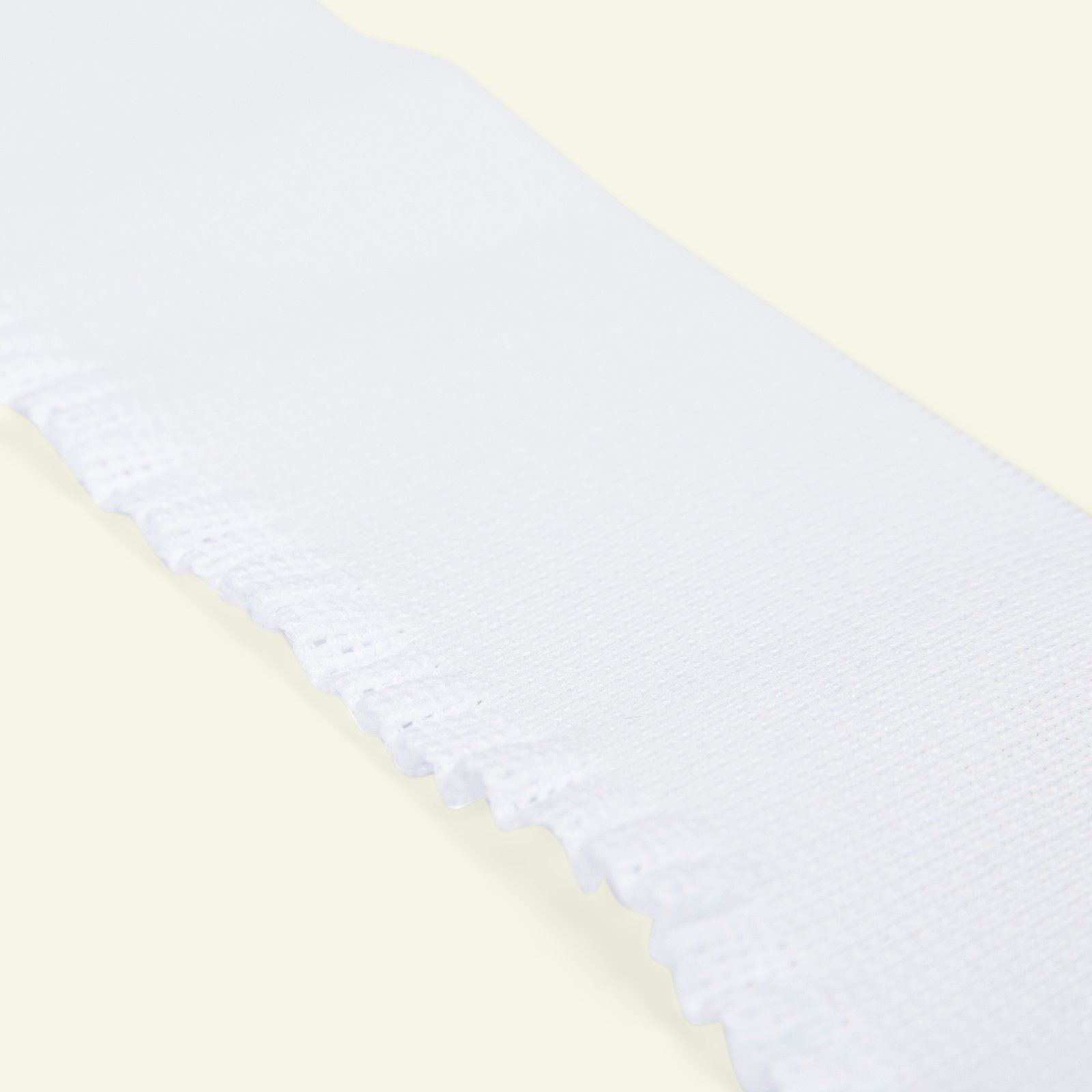 Ruffle elastic 60mm white 0,8m 3505501_pack_b