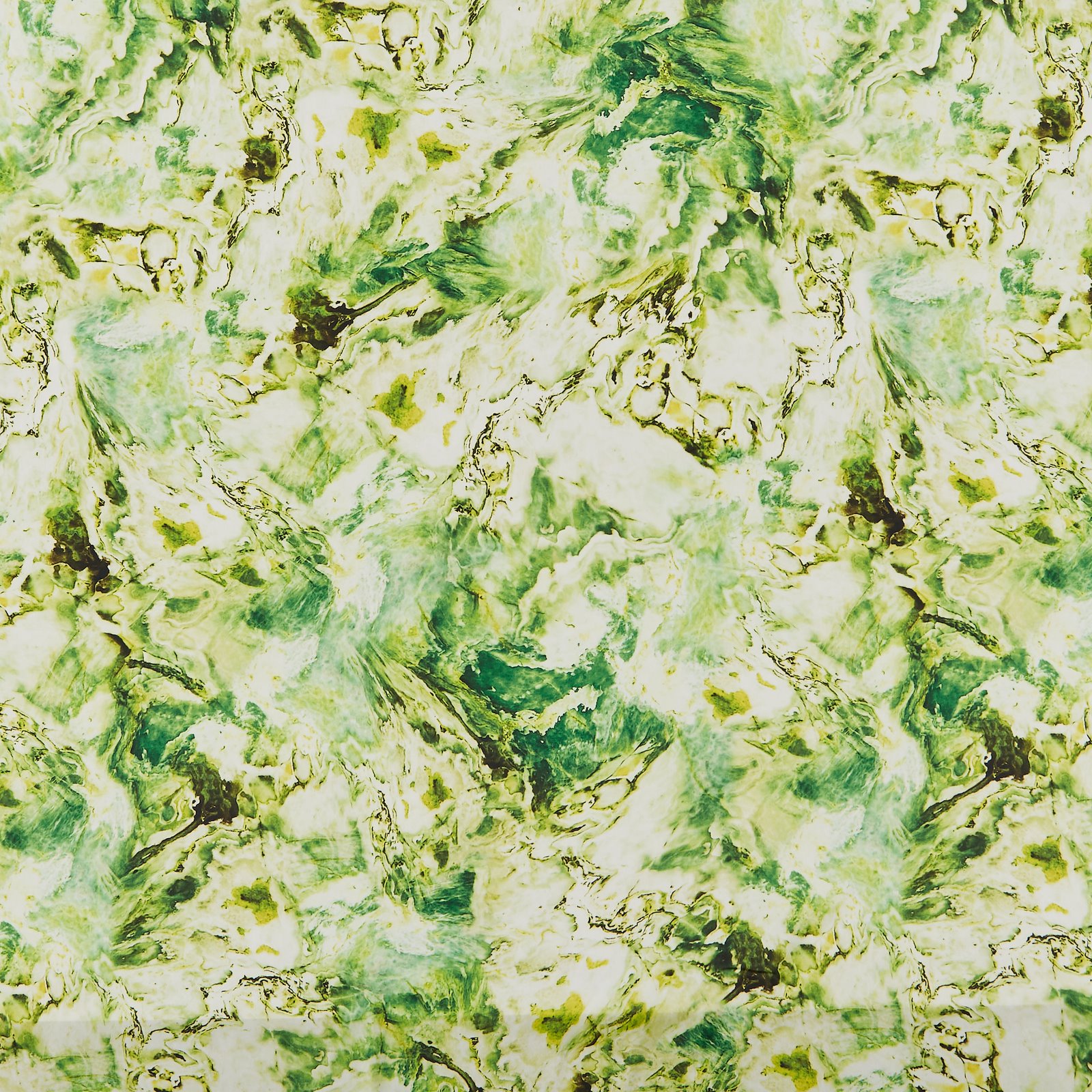 Soft satin with green floating print 625043_pack_sp