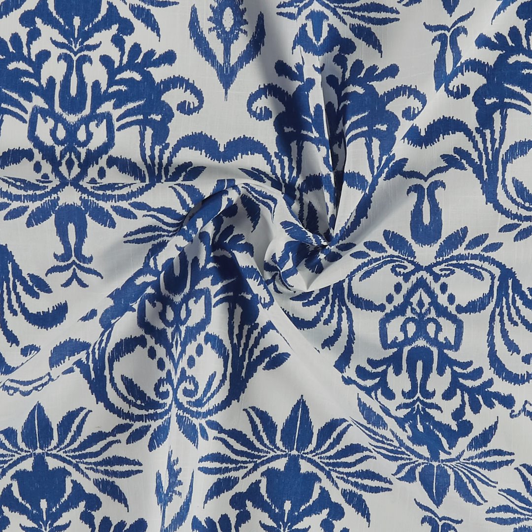Billede af Vævet bomuld med cobolt blå barok print