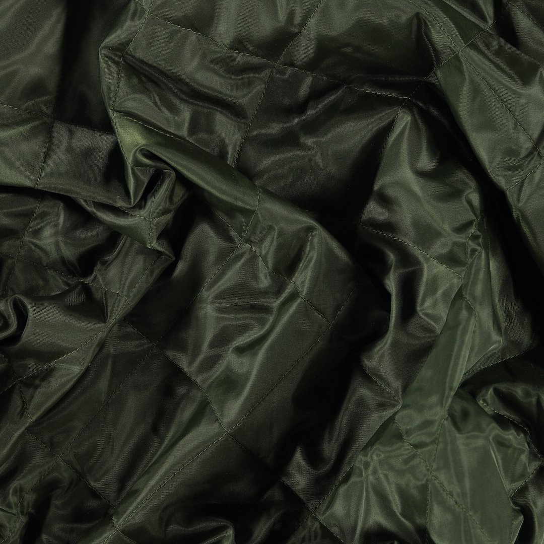 Se Vævet quilt armygrøn med foer hos Selfmade