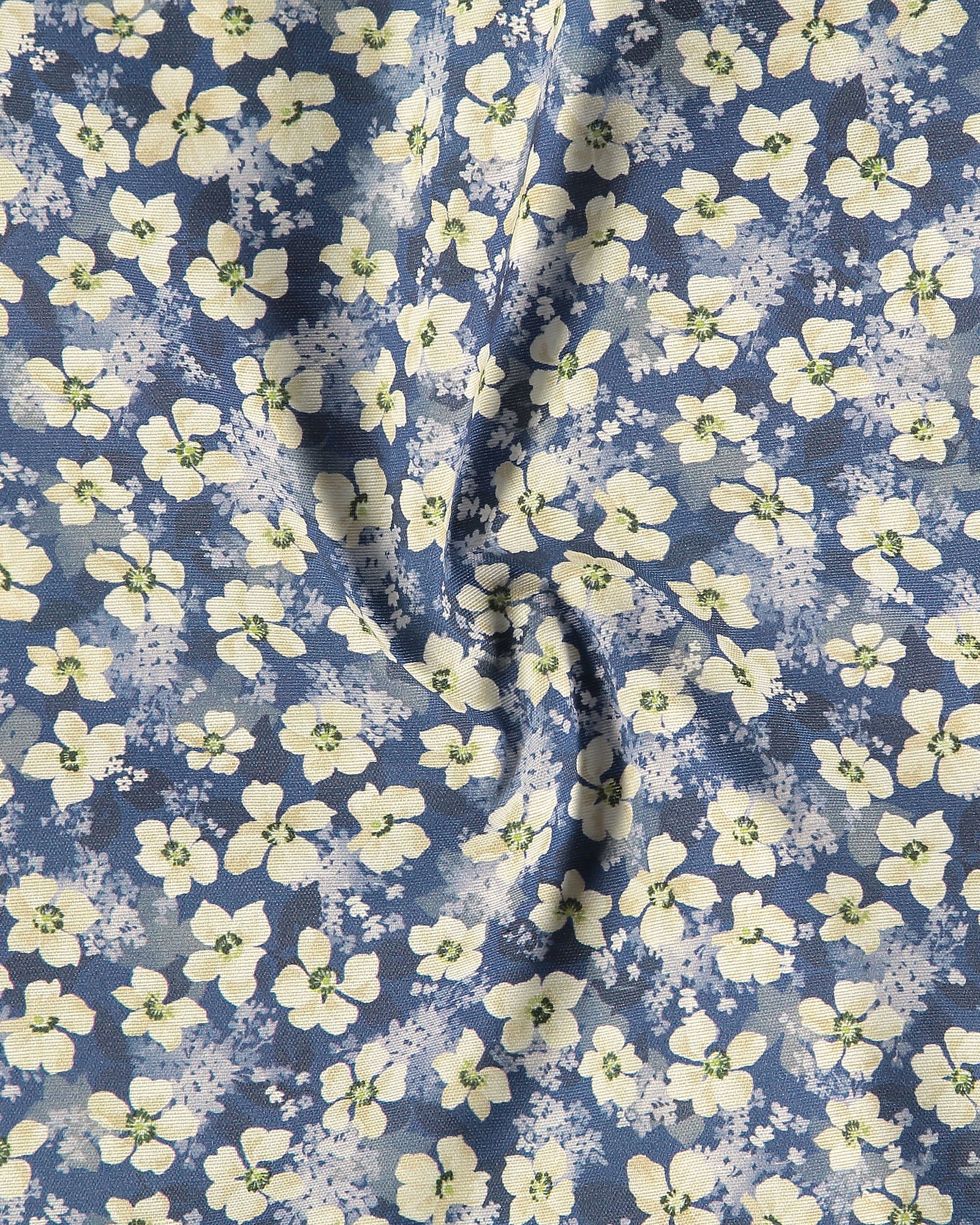 Woven blue with flowers 750510_pack.jpg