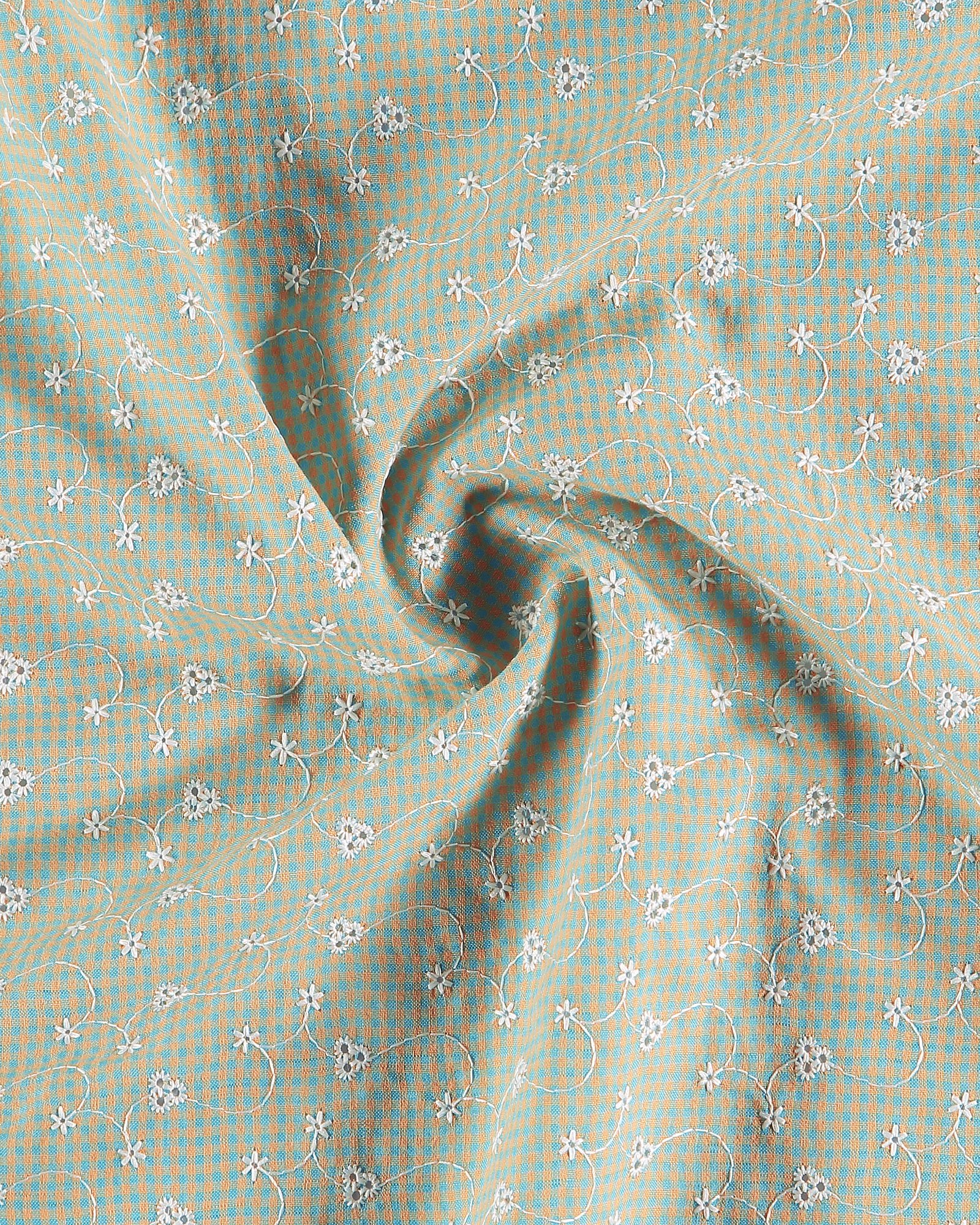 Woven cotton beige/blue YD check w emb 501966_pack.jpg