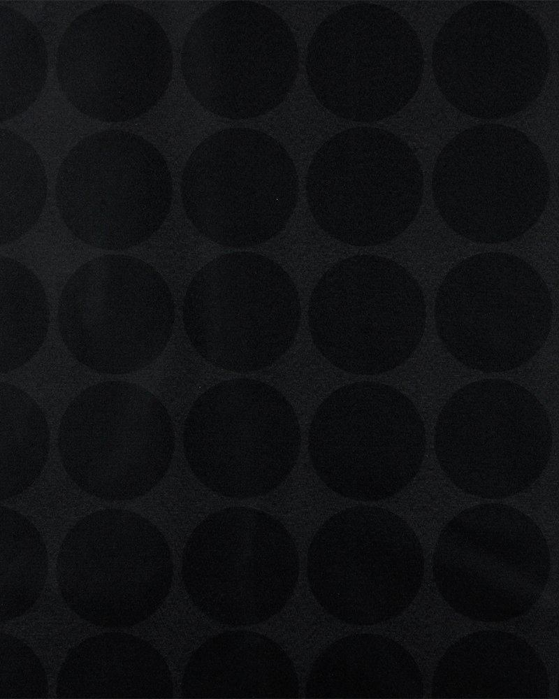 Woven oil cloth black w 12 cm black dots 870246_pack_sp