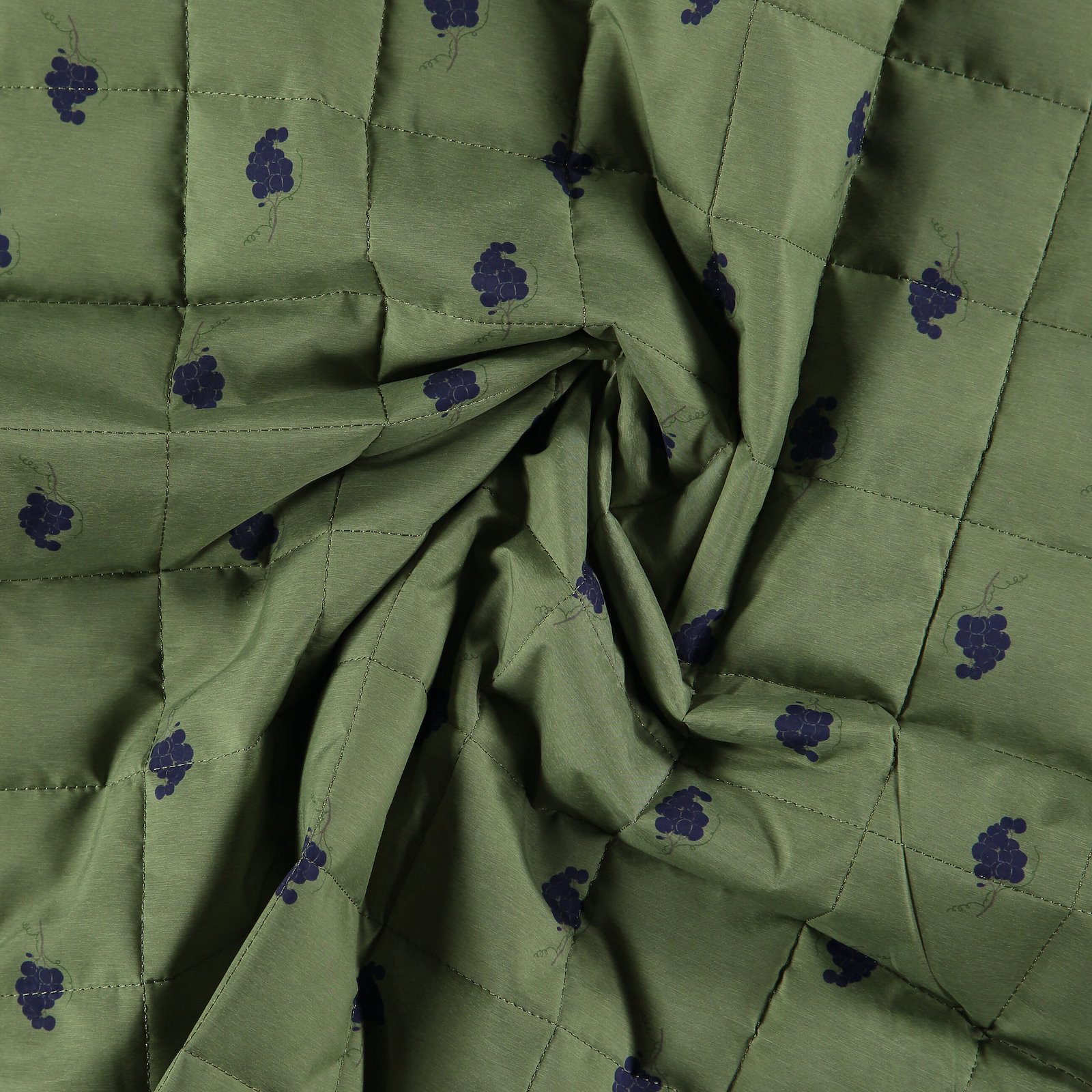 Woven quilt dusty lime w grapes 920247_pack