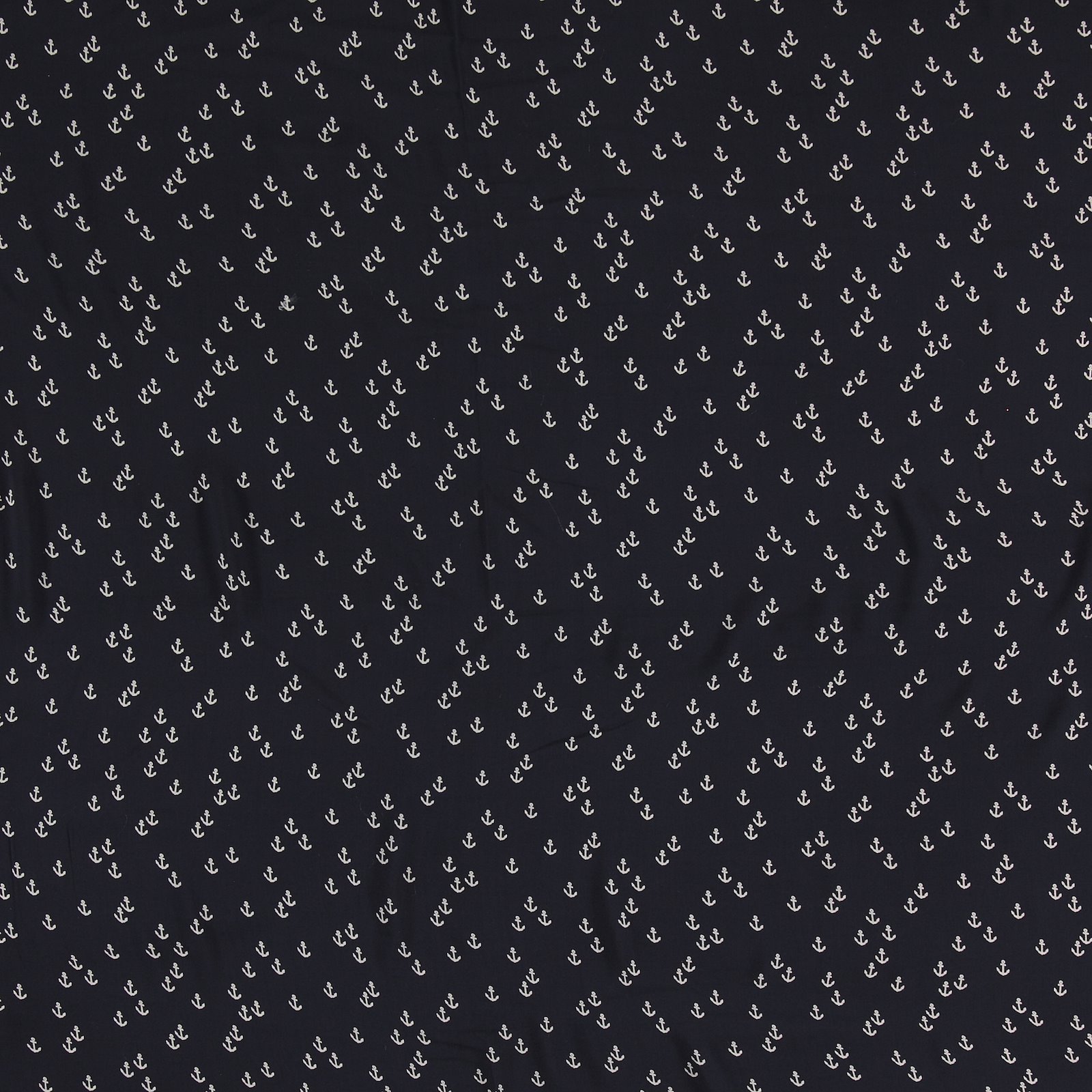 Woven viscose dark navy with anchors 710467_pack_sp
