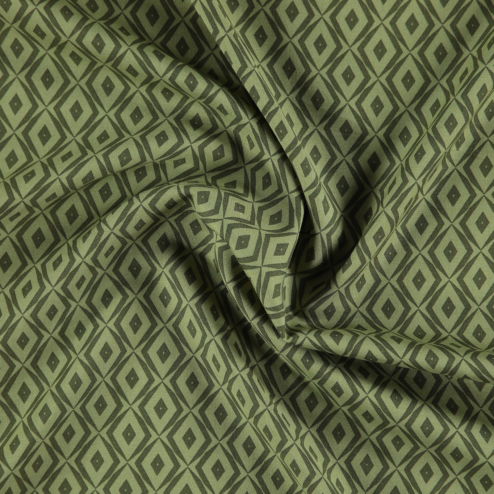 Woven viscose dusty lime graphic print 710699_pack