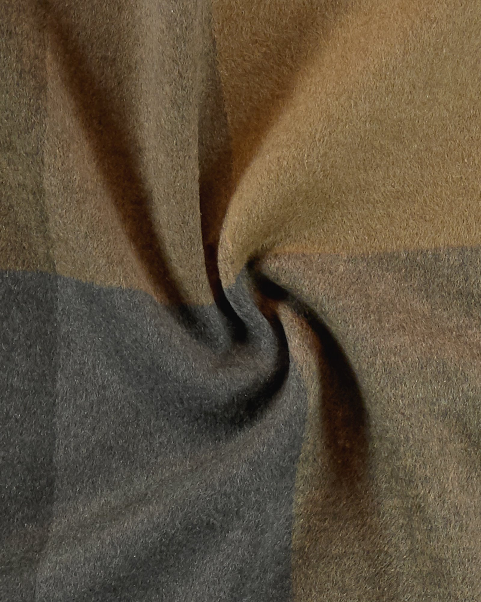 Woven wool brown/black/grey big check YD 300280_pack