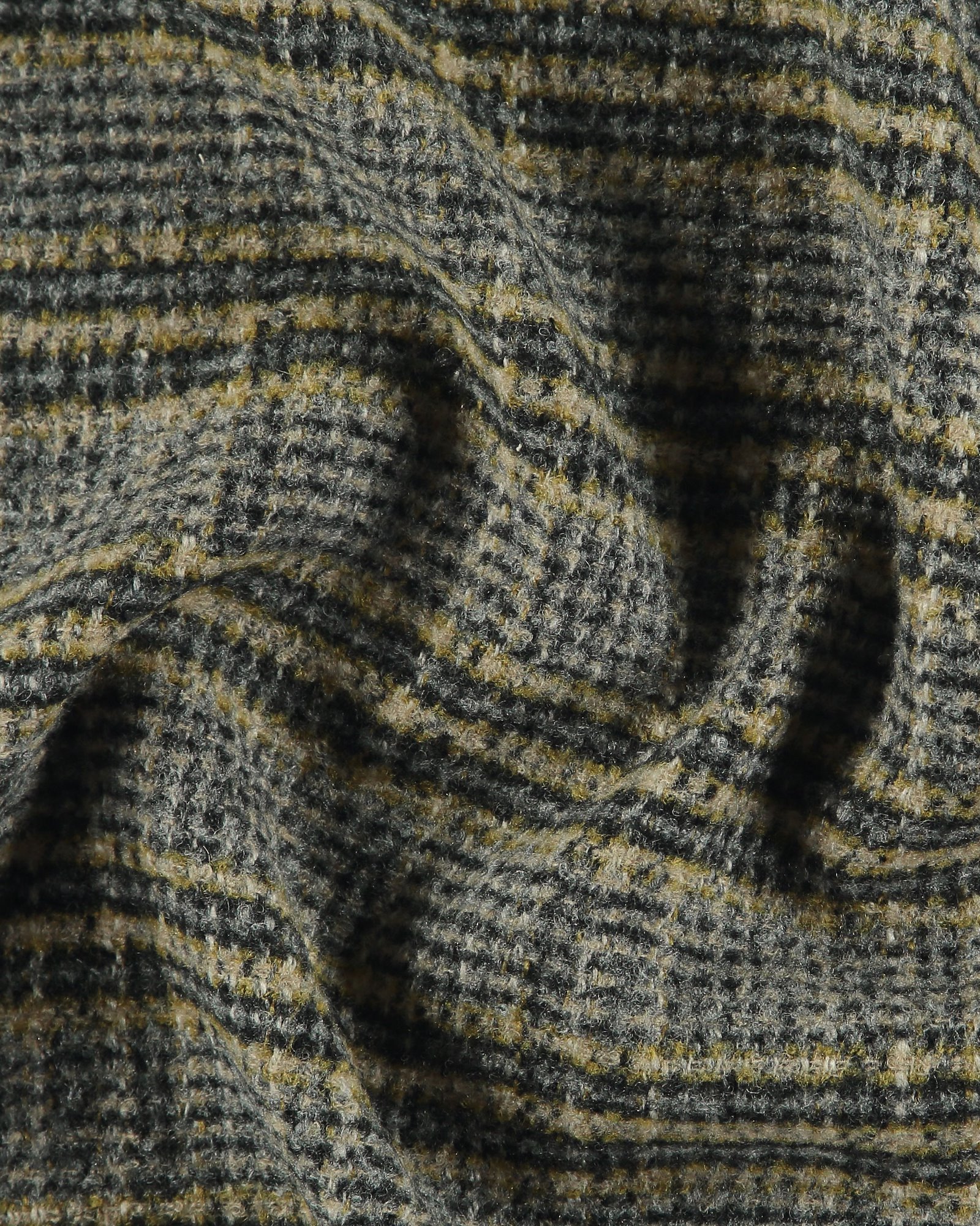 Woven wool with yellow petite YD check 300222_pack