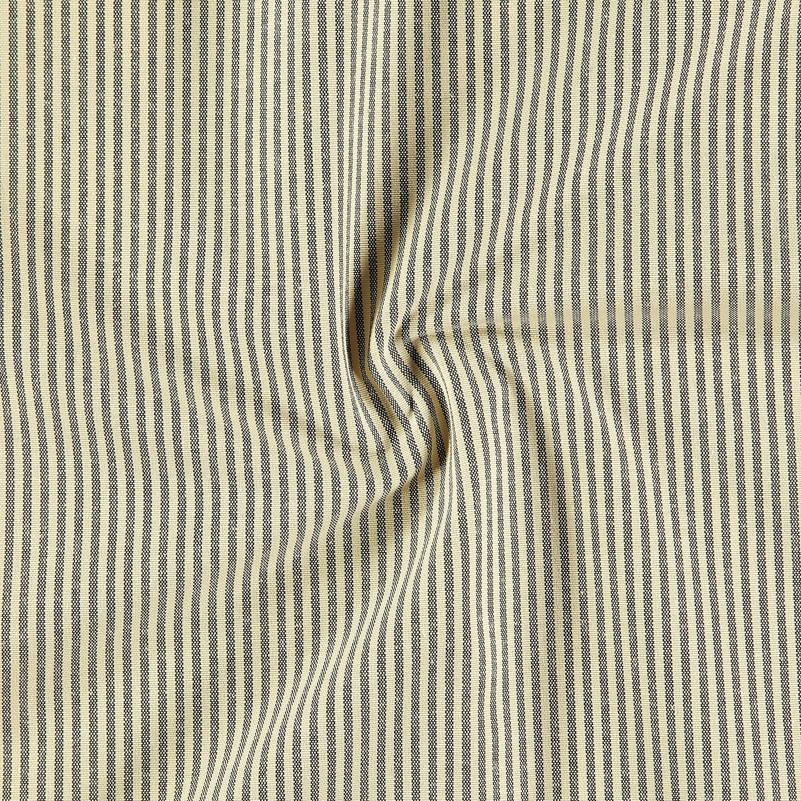 Yarn dyed grey stripe 821823_pack