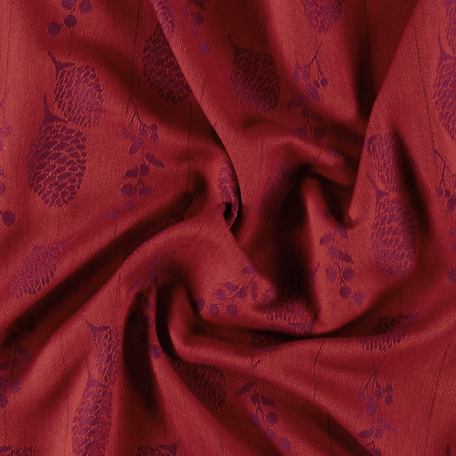 Yarn dyed jacquard red w pinecones 816227_pack