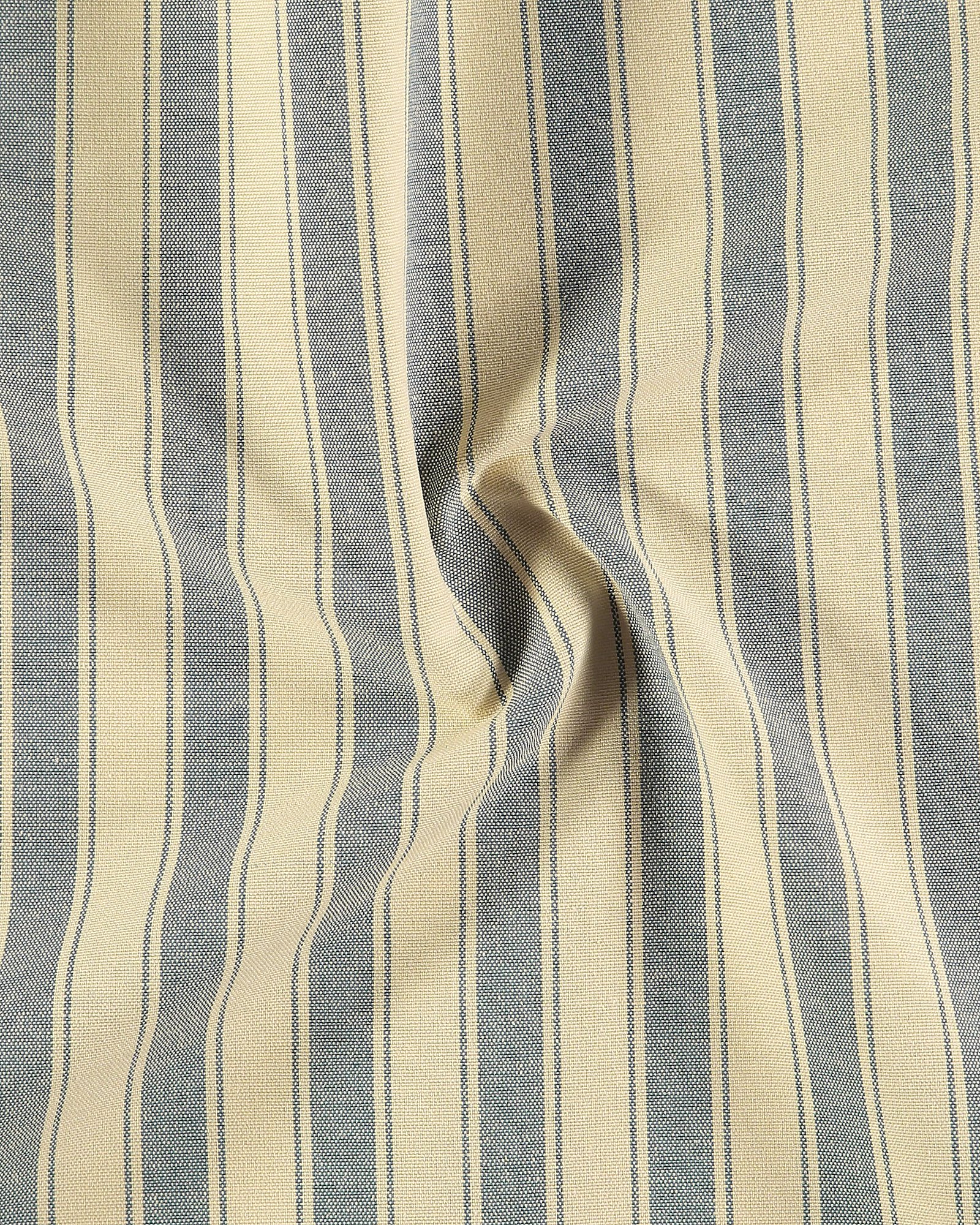 Yarn dyed light blue wide stripe 820382_pack