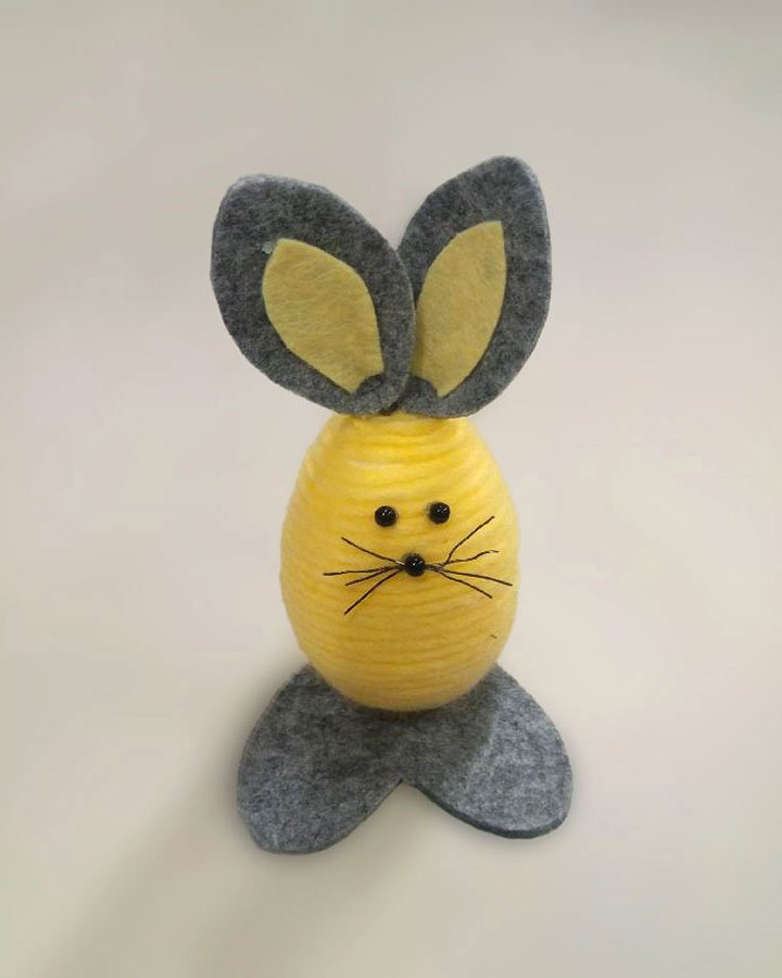 Yarn-wrapped Easter bunny DIY4315_Image.jpg