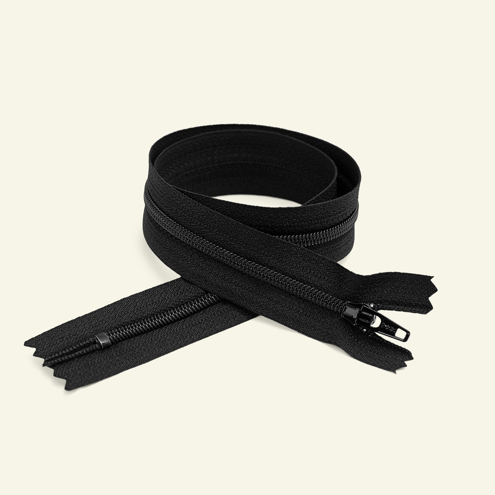 YKK zip 4mm coil closed end black x40543_pack