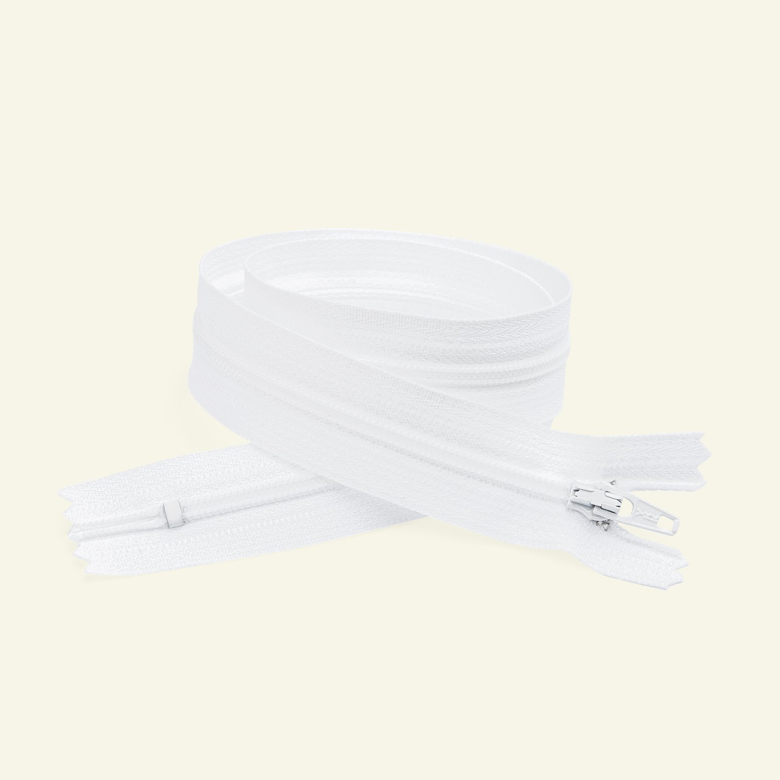 YKK zip 4mm coil closed end white x40501_pack